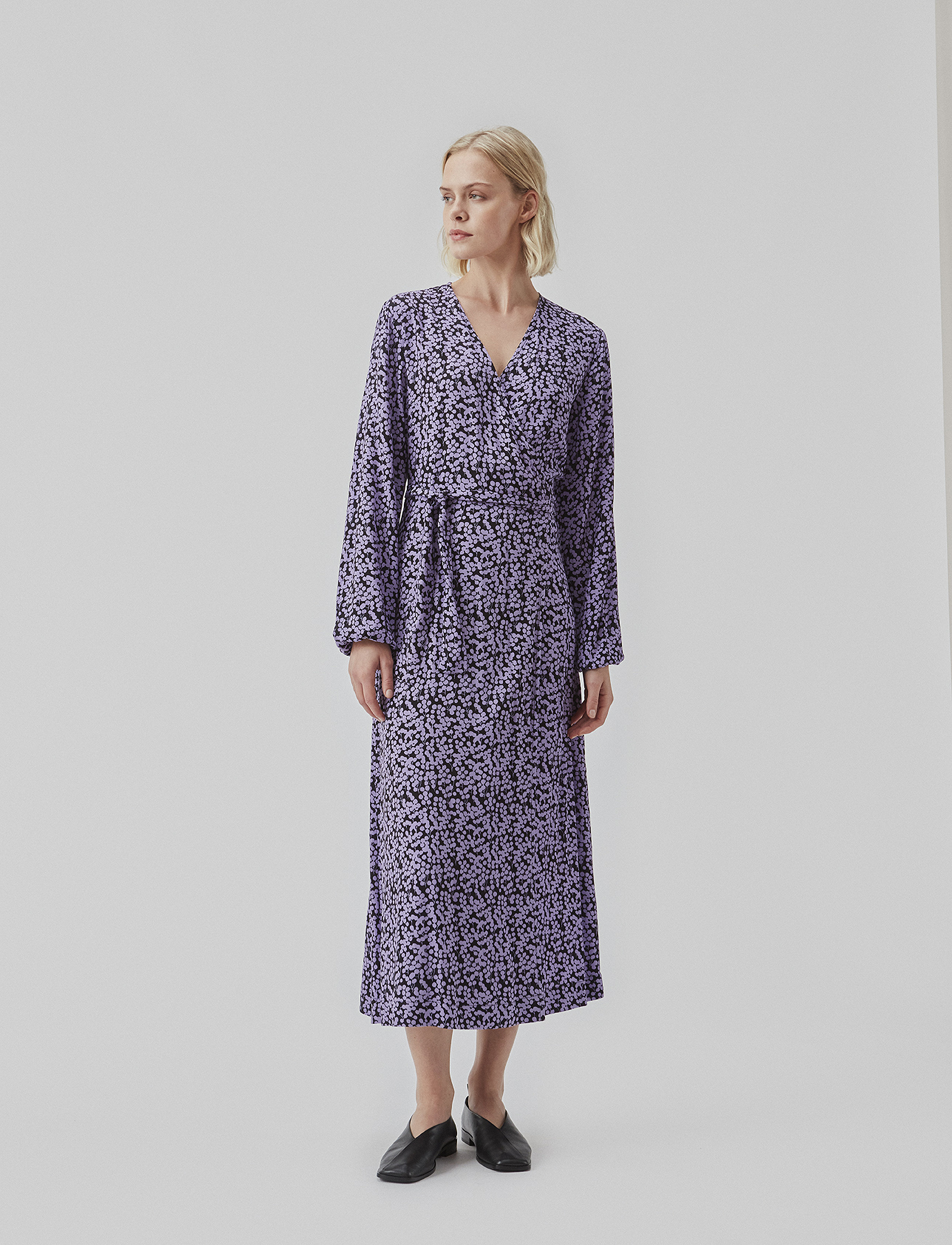 Modström ChesliMD print wrap dress - Maxi Dresses - PURPLE FLOWER BUDS / purple