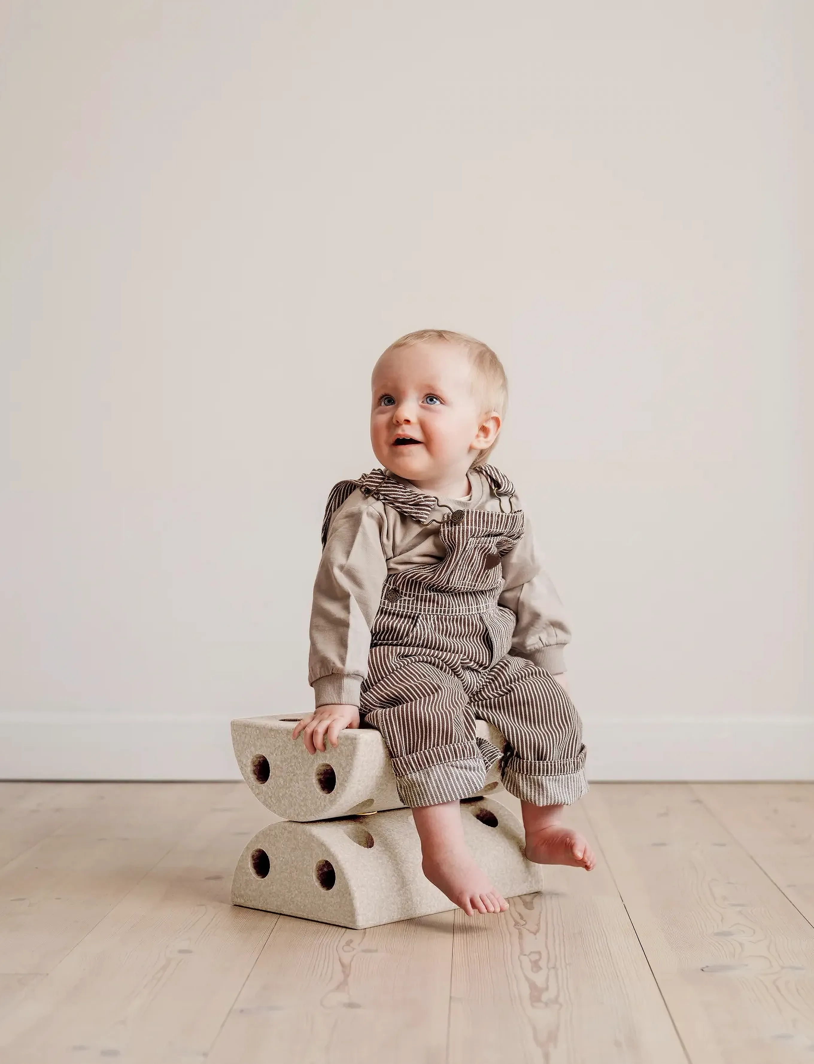 MODU Kids Stool, One Size, Cream, Legetøj > Motor Skills Legetøj, Børn