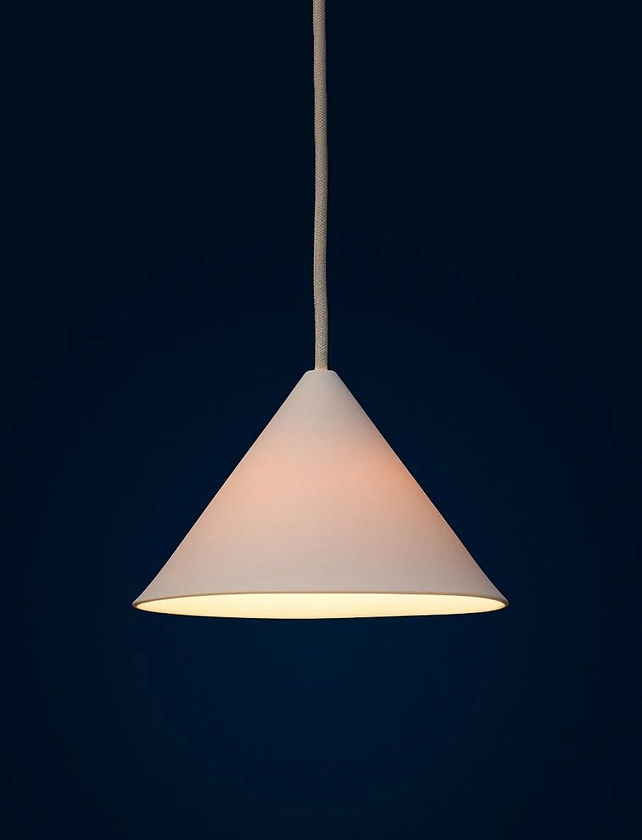 MOEBE - Ceramic Cone Pendant, White - rippvalgustid - white - 3
