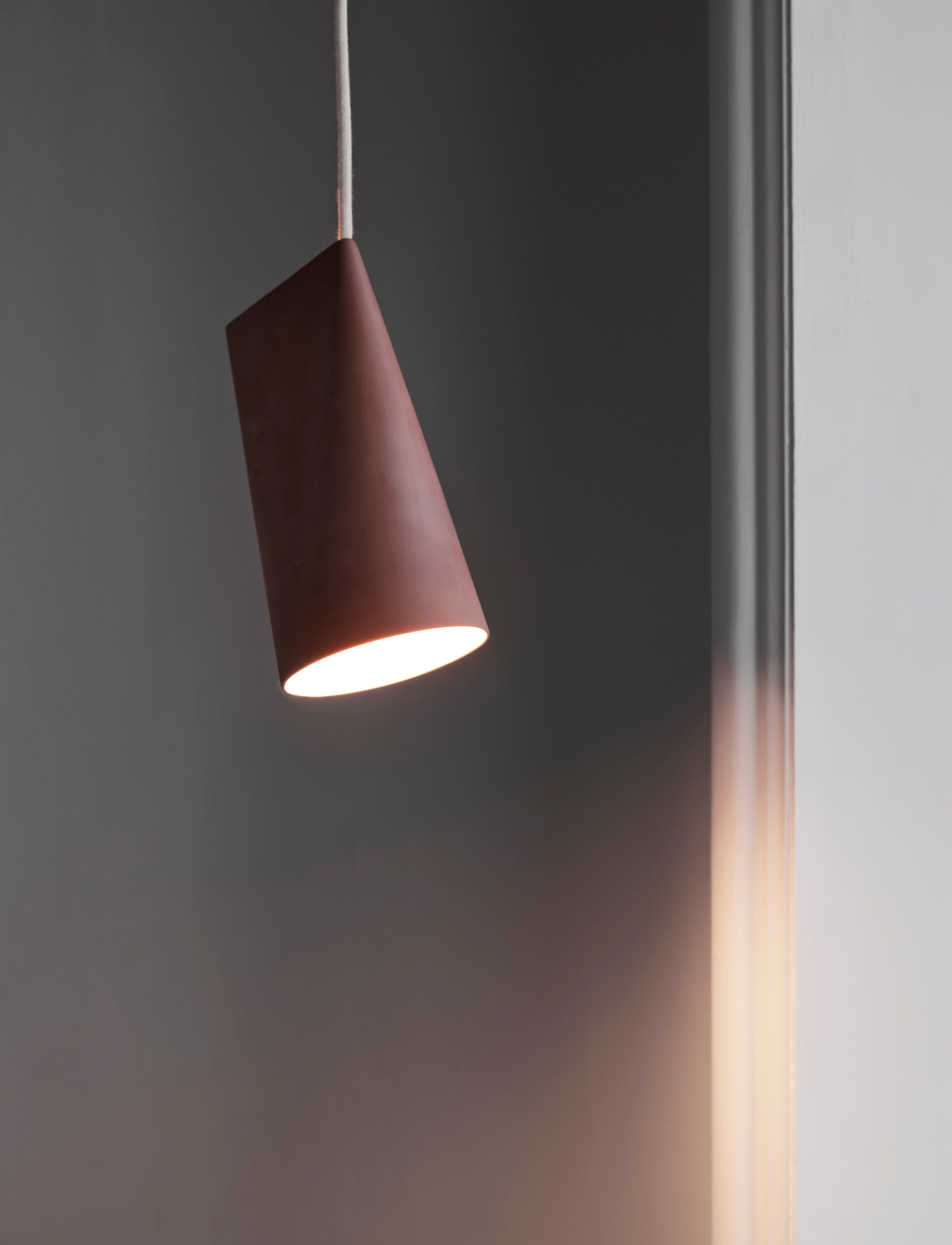 MOEBE Ceramic Lamp, One Size, Ceiling Lamps, Orange - Pendant Homeware