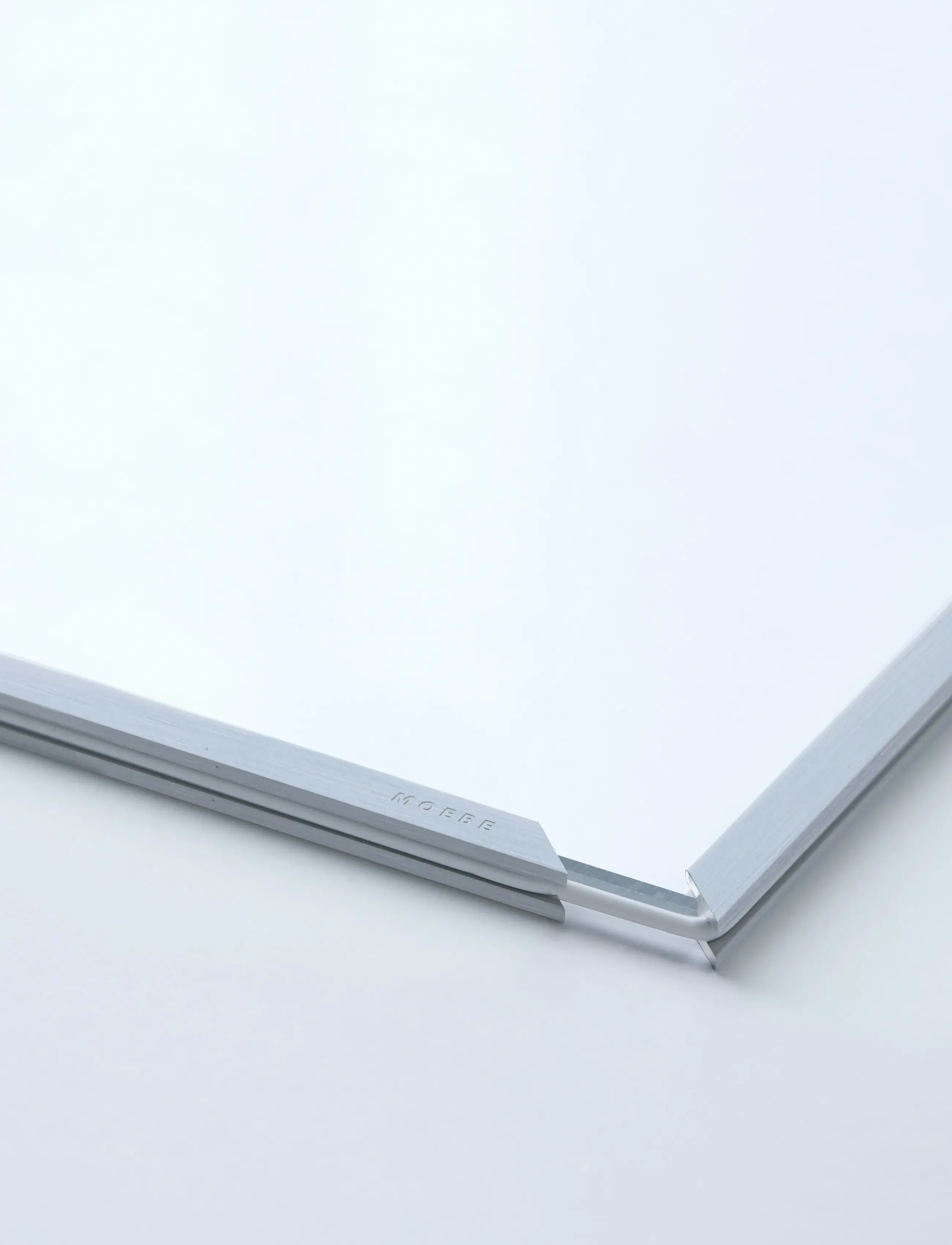 MOEBE - Frame, Brushed Aluminium, A4 - cadres photo - aluminium - 5