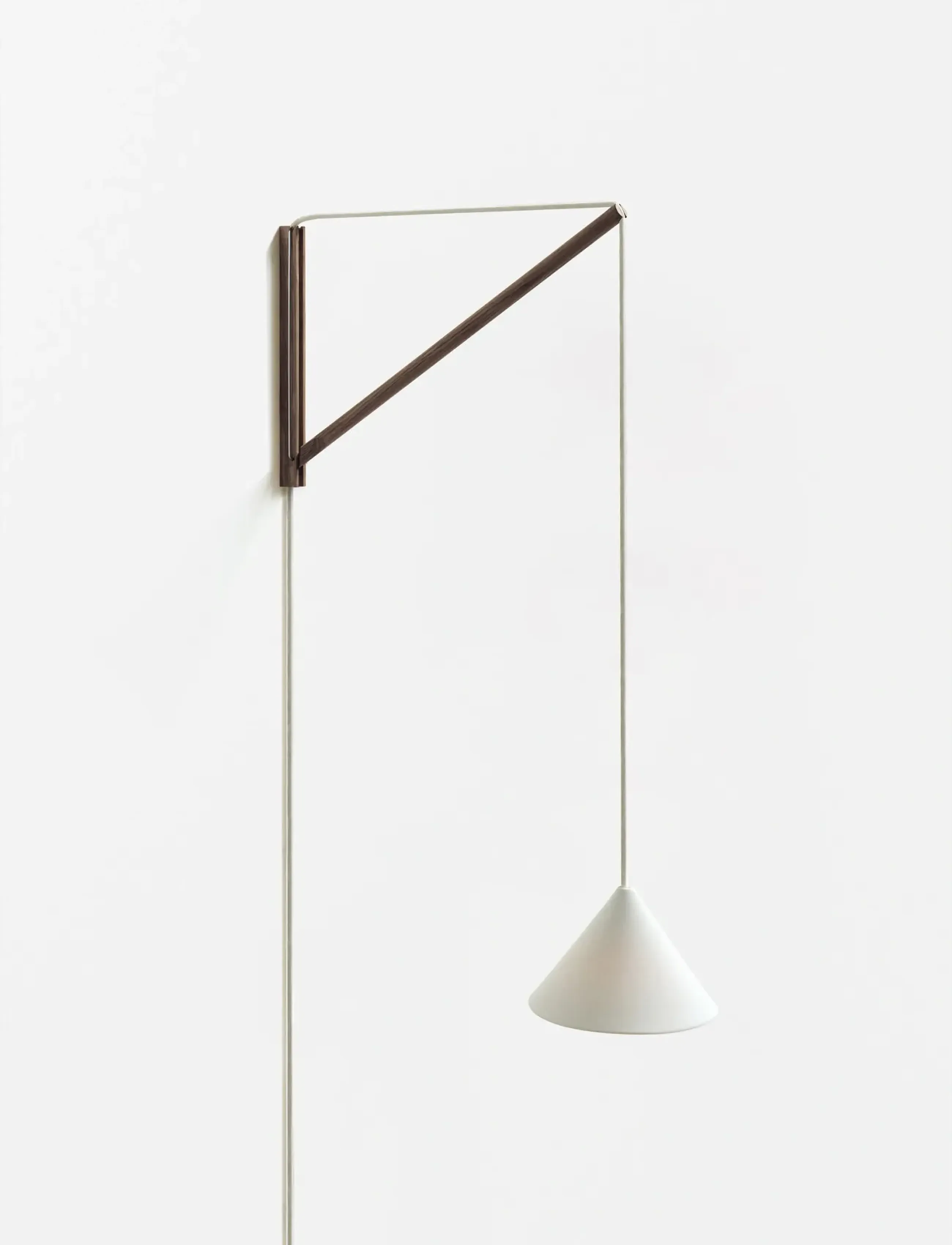 MOEBE - Suspended Wall Lamp, Smoked Oak, White (FSC 100 %) - væglamper - smoked oak - 3