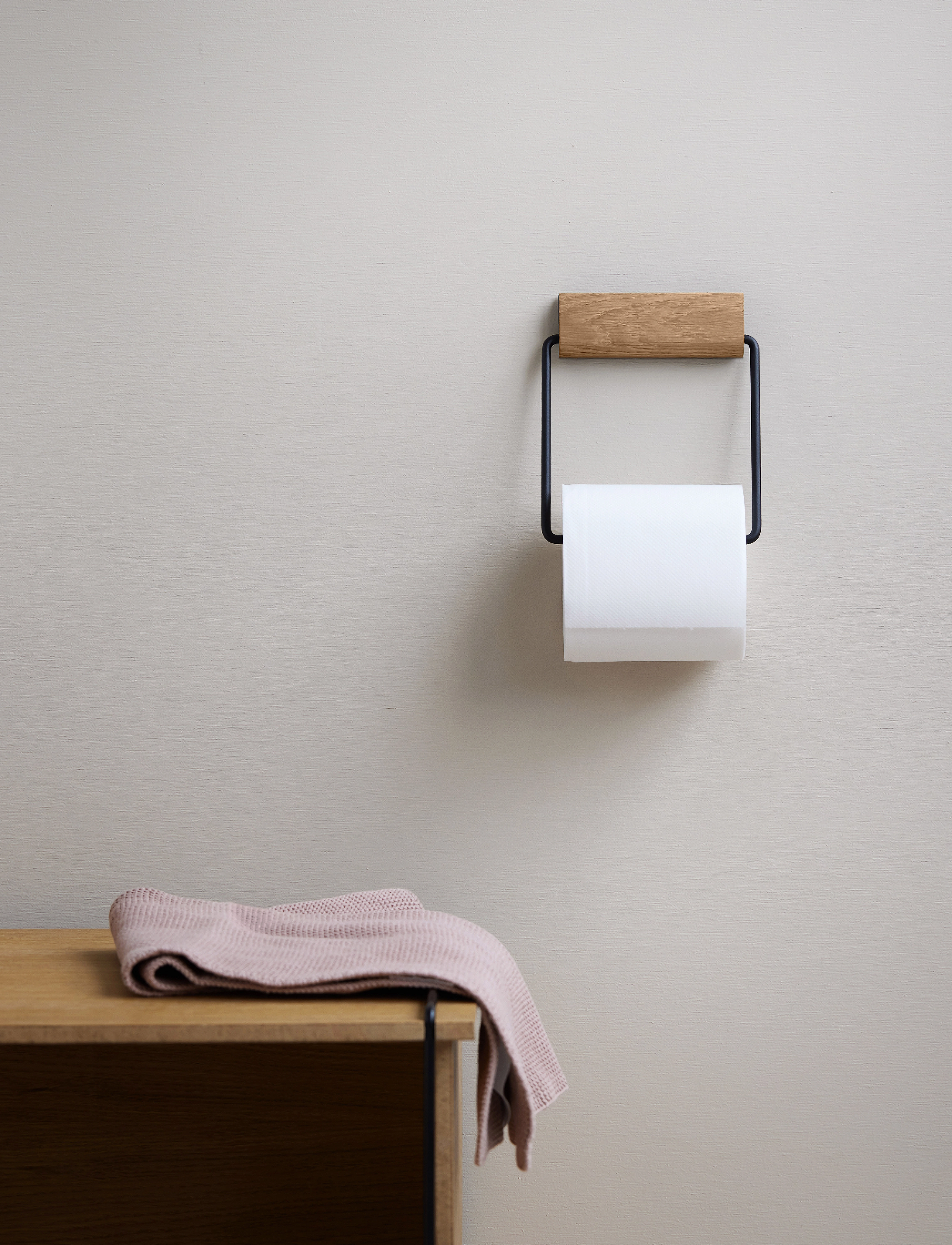 MOEBE Toiletrollholder, 1.5X12X14 cm x 14, Bathroom Interior, Schwarz - Toilet Holders & Hocks, Homeware