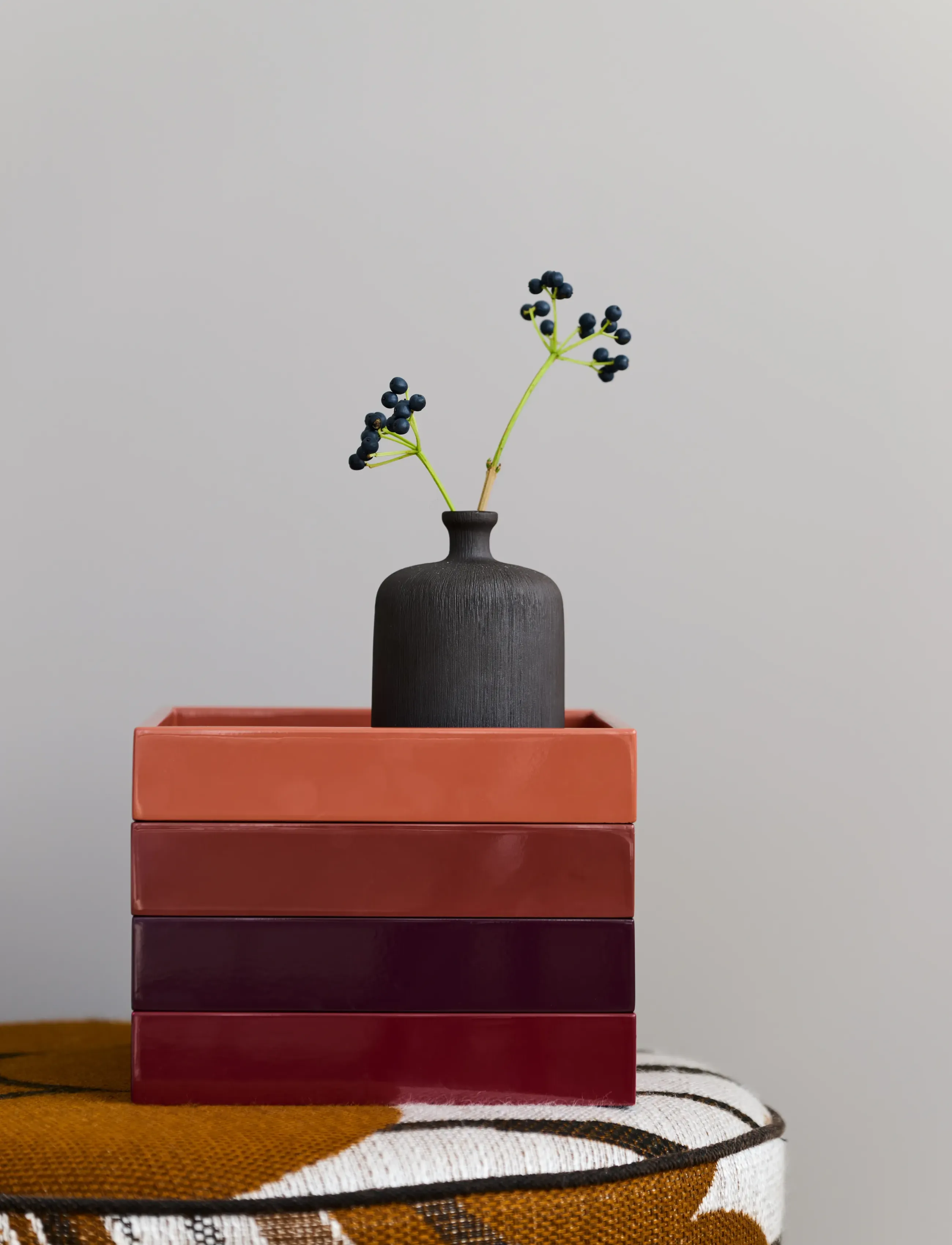 Mojoo - Lux Lacquer Tray - dekorative platter & skåle - spicy orange - 2