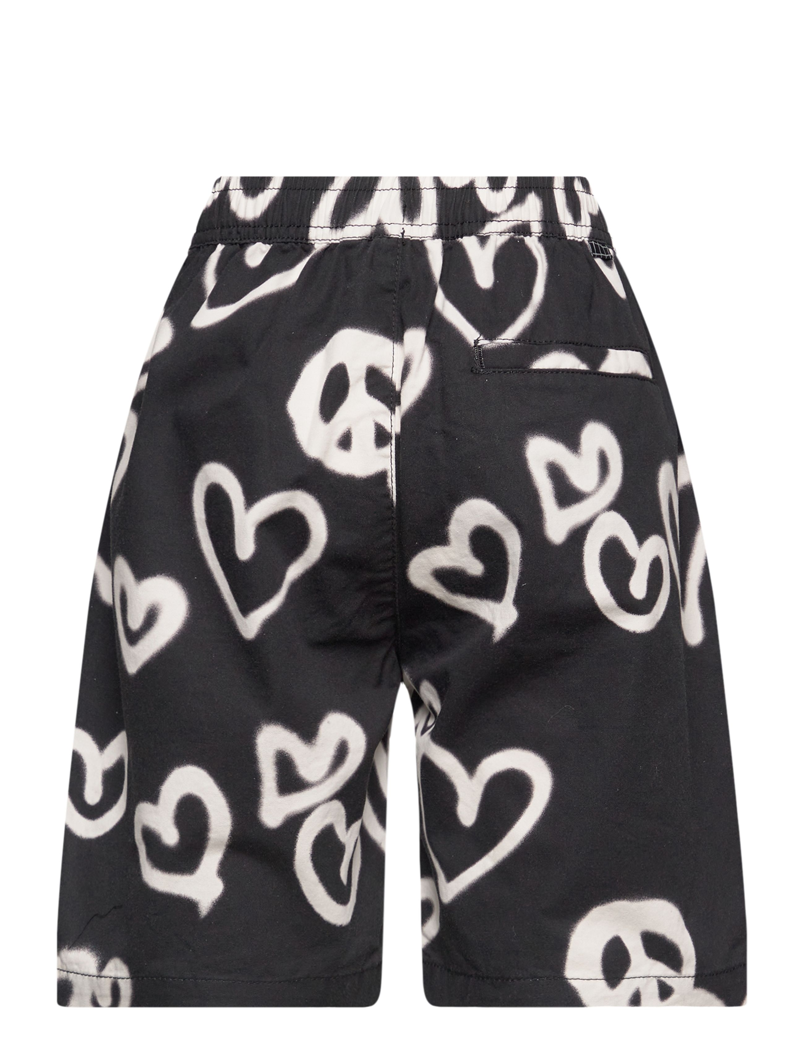 Molo - Avart - sweatshorts - sprayed hearts - 2