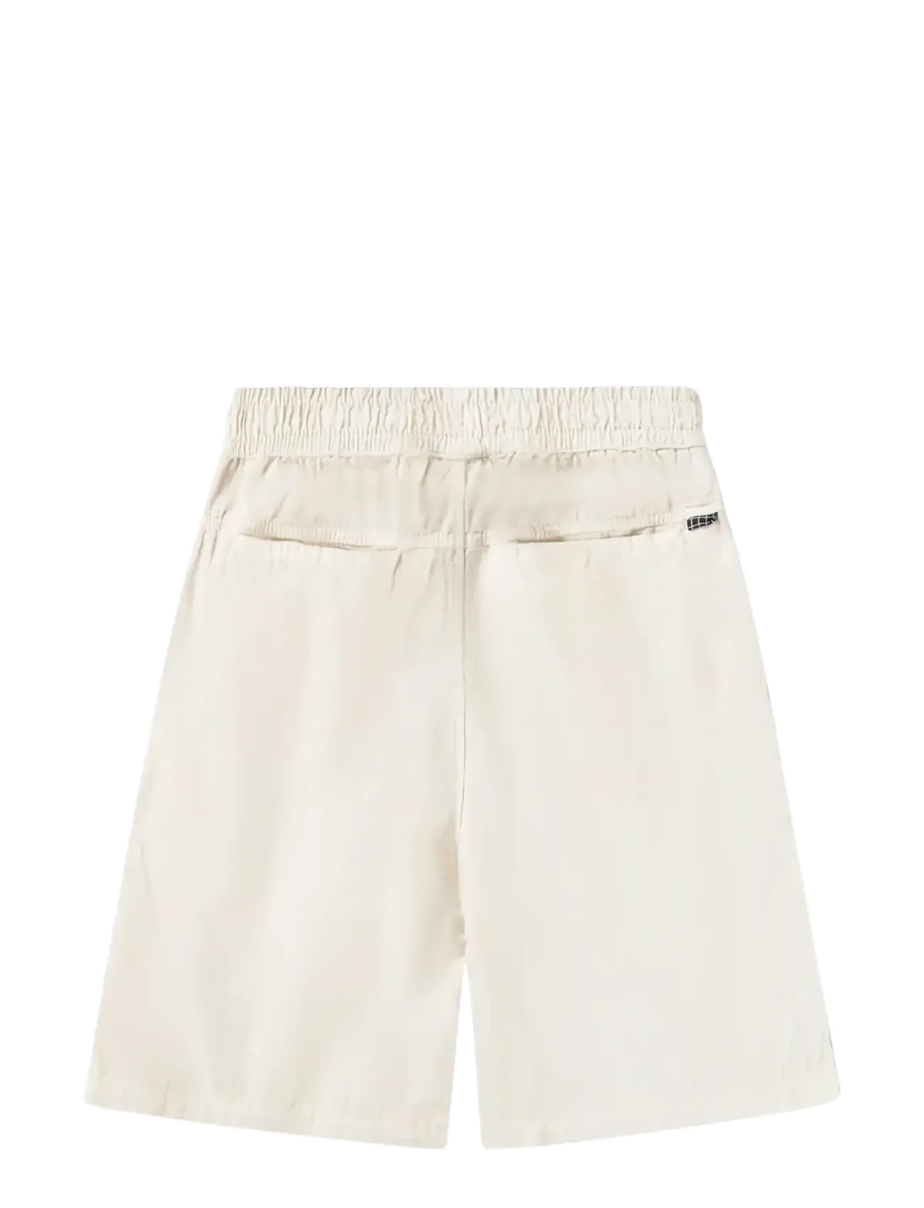 Molo - Arrow - casual shorts - summer sand - 1