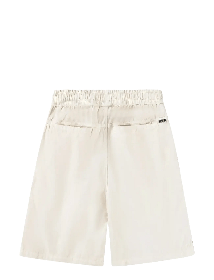 Molo - Arrow - casual shorts - summer sand - 1