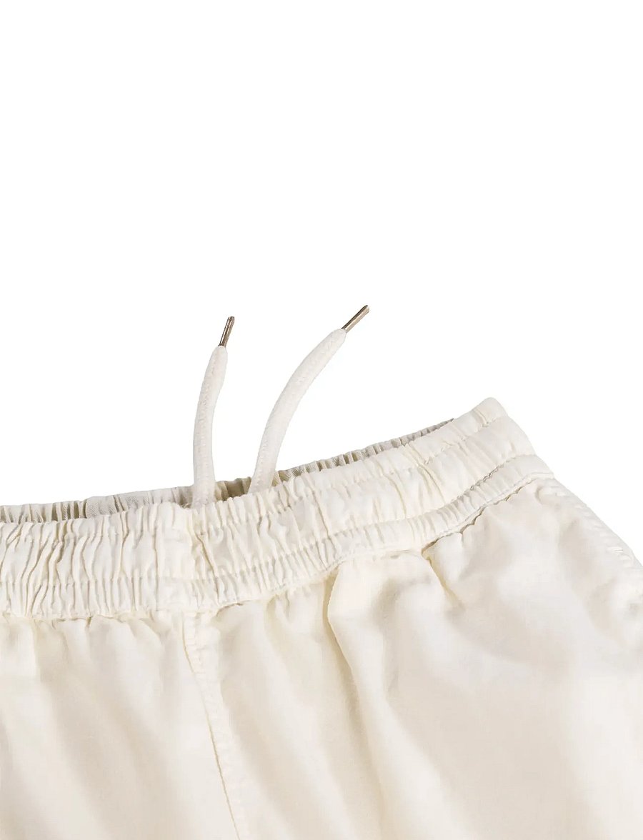 Molo - Arrow - casual shorts - summer sand - 2