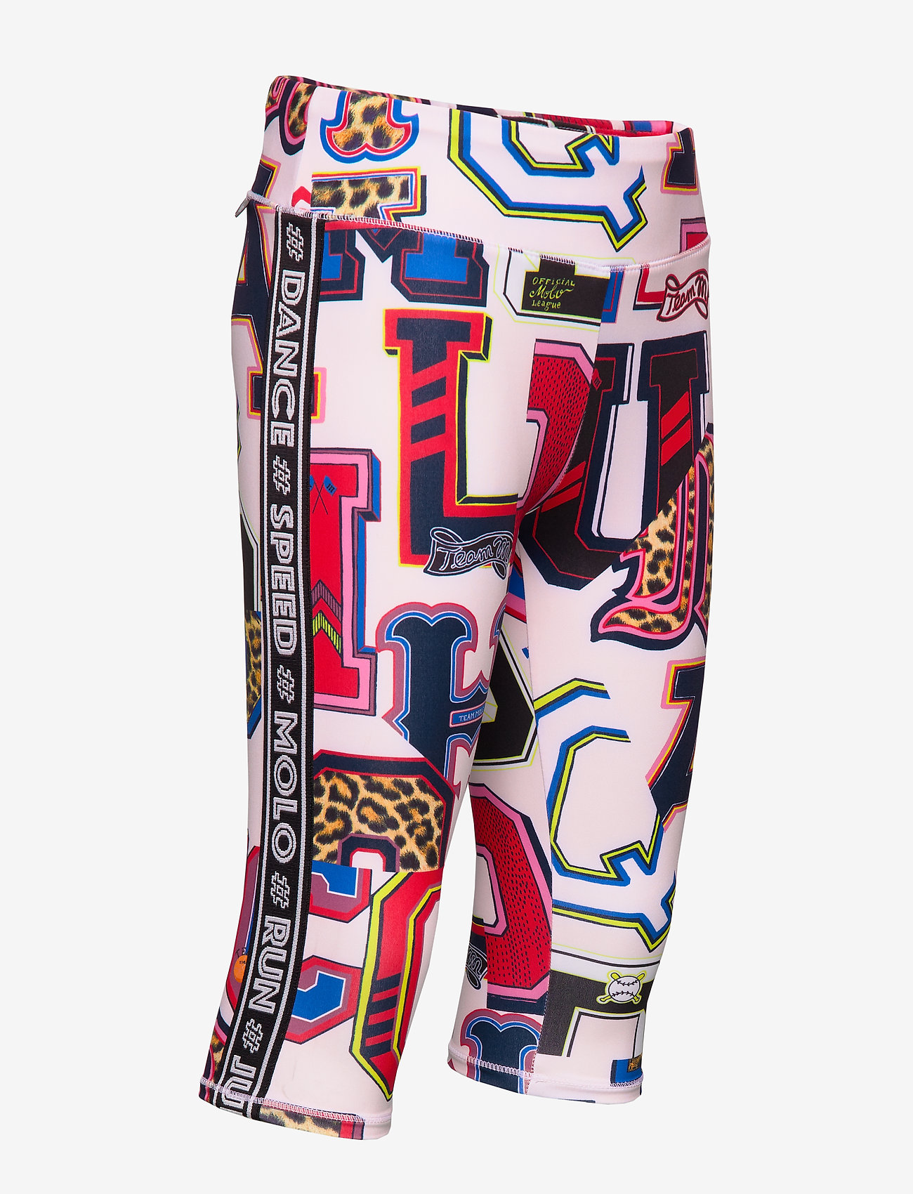 Molo - Orlaith - typo - 2