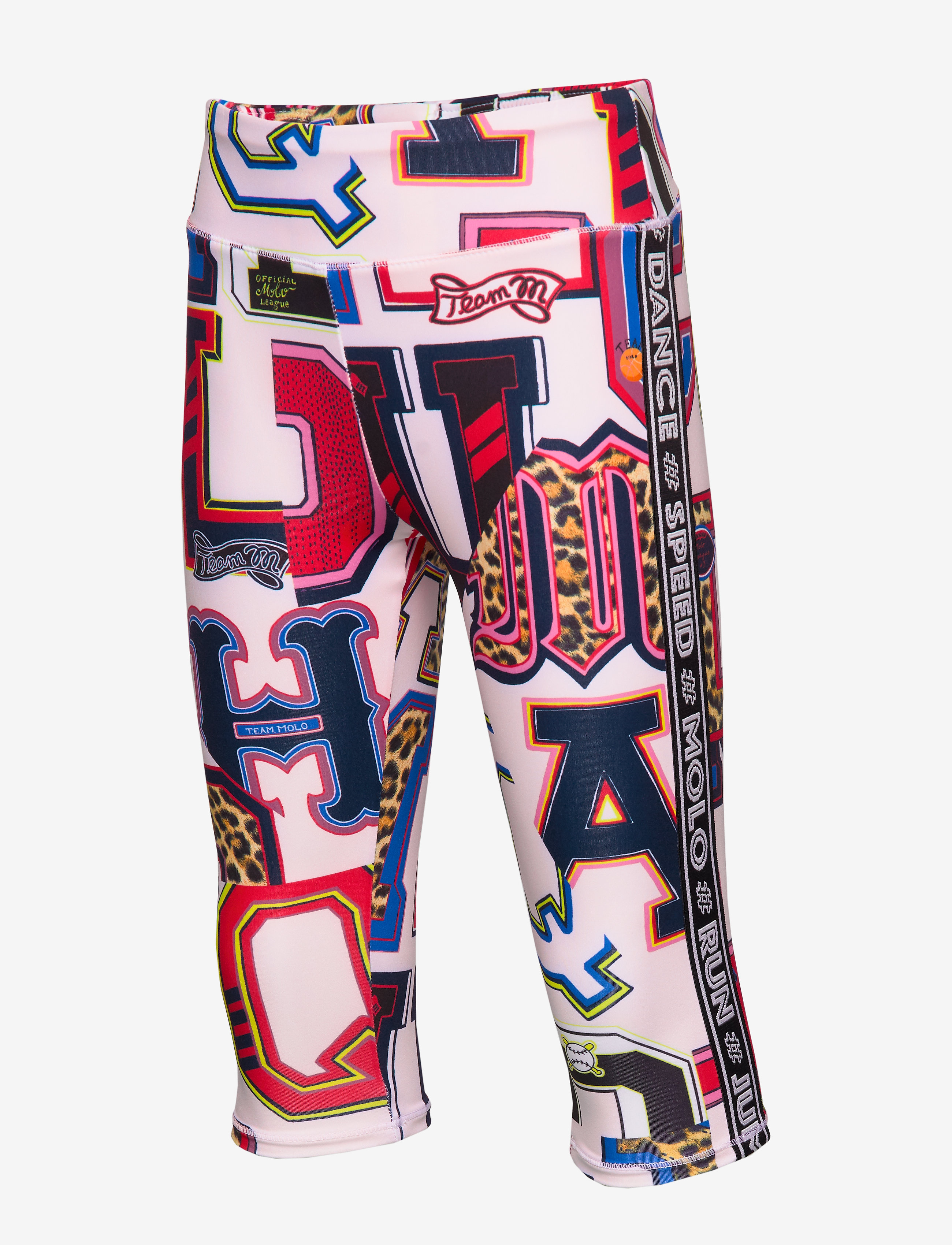 Molo - Orlaith - typo - 3