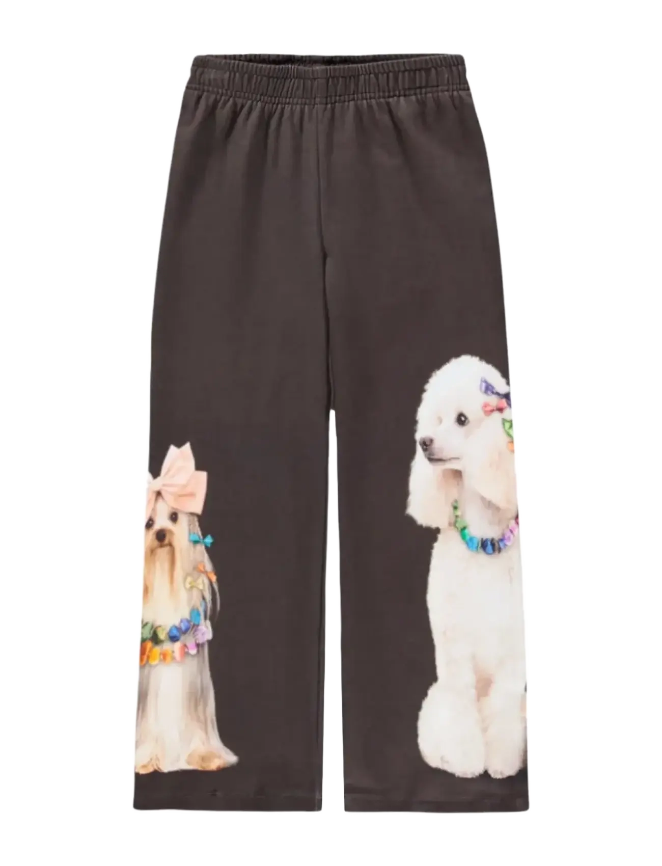 Molo - Aurita - sweatpants - photoshoot - 1