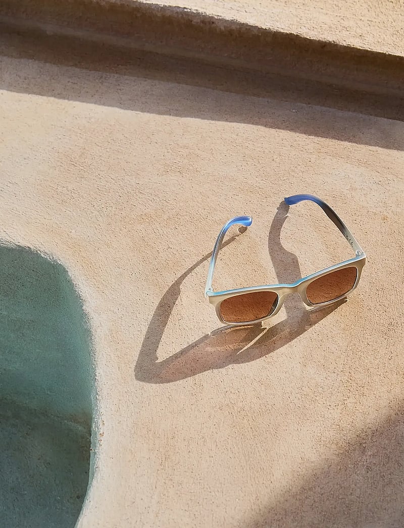 Molo - Smile - sunglasses - white noise - 0
