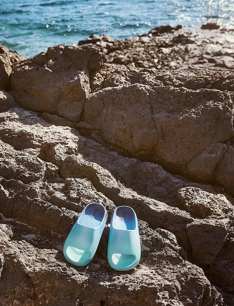 Molo - Zion - badtofflor - ocean fade - 0