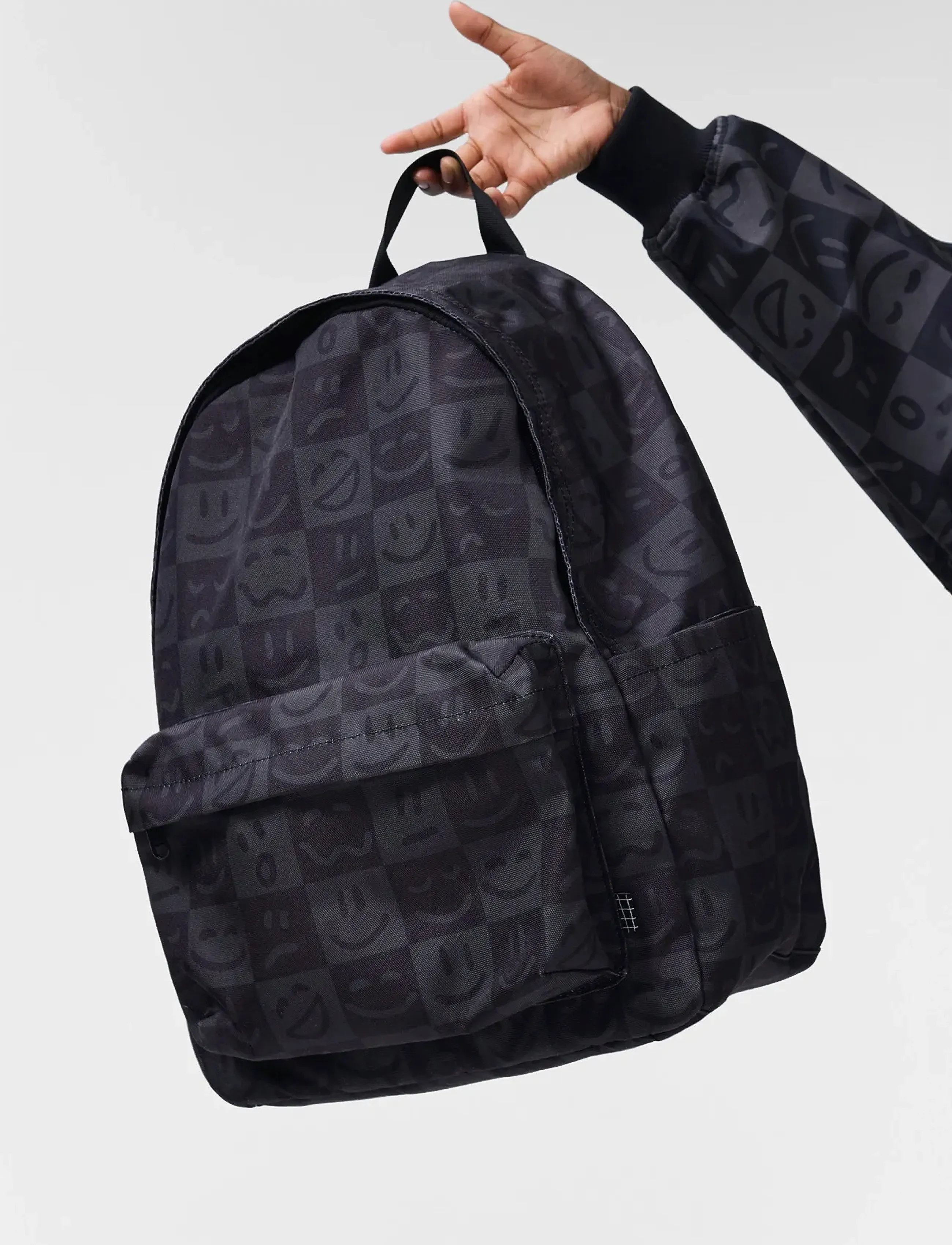 Molo Backpack Mio - Bags - VIBE CHECKS BLK / black