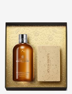 Re-charge Black Pepper Body Care Gift Set, Molton Brown