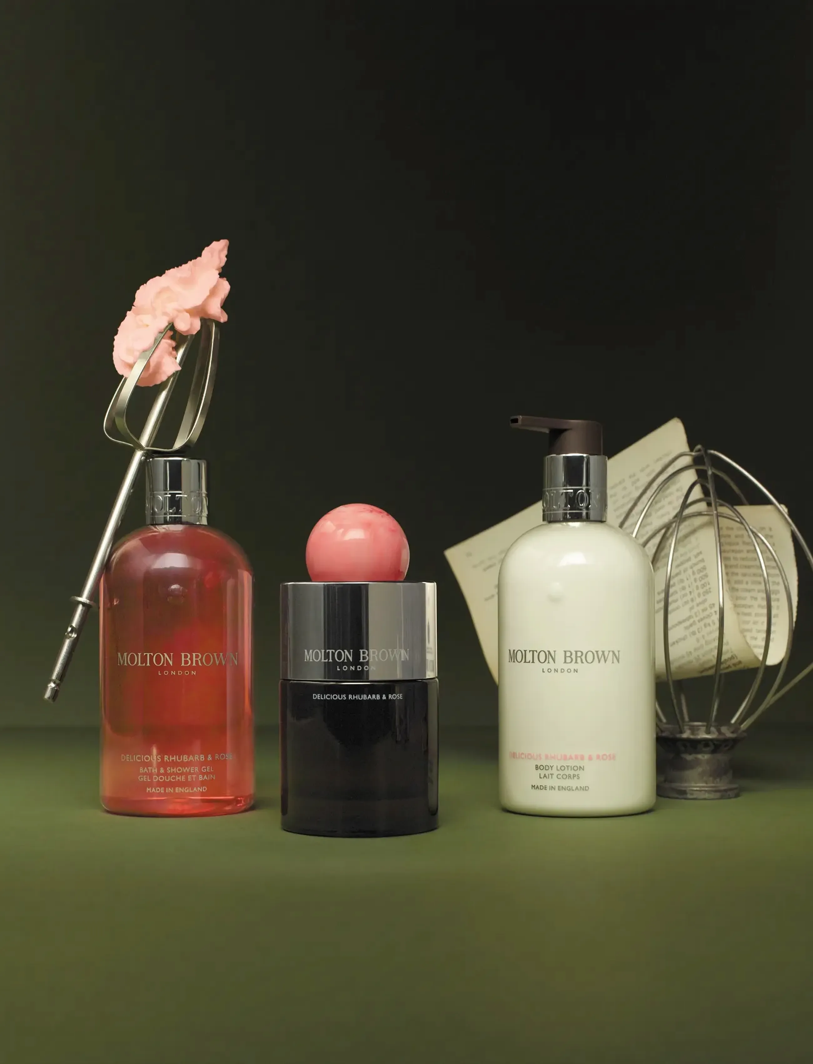 Molton Brown Delicious Rhubarb & Rose Body Lotion, 300 ml, Nude, Kropspleje > Cremer & Lotions & Bodybutter, Dame
