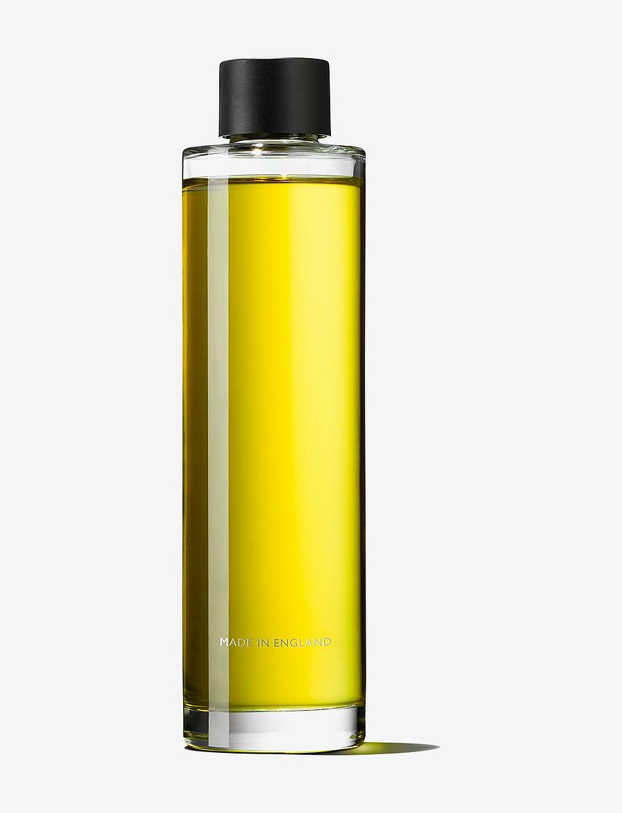 Molton Brown - Re-Charge Black Pepper Aroma Reeds Refill - brown - 2