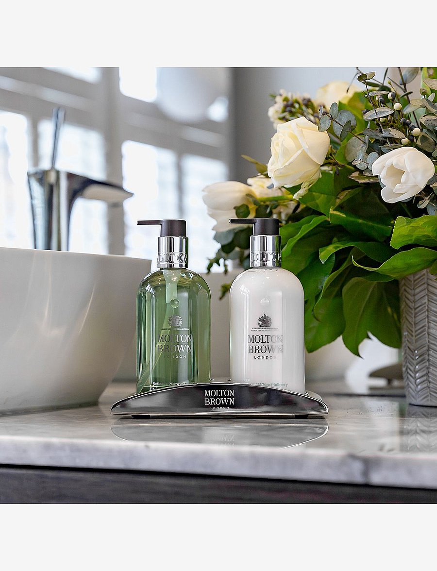 Molton Brown - Mullbery & Thyme Fine Liquid Hand Wash - vedelseebid - clear - 3