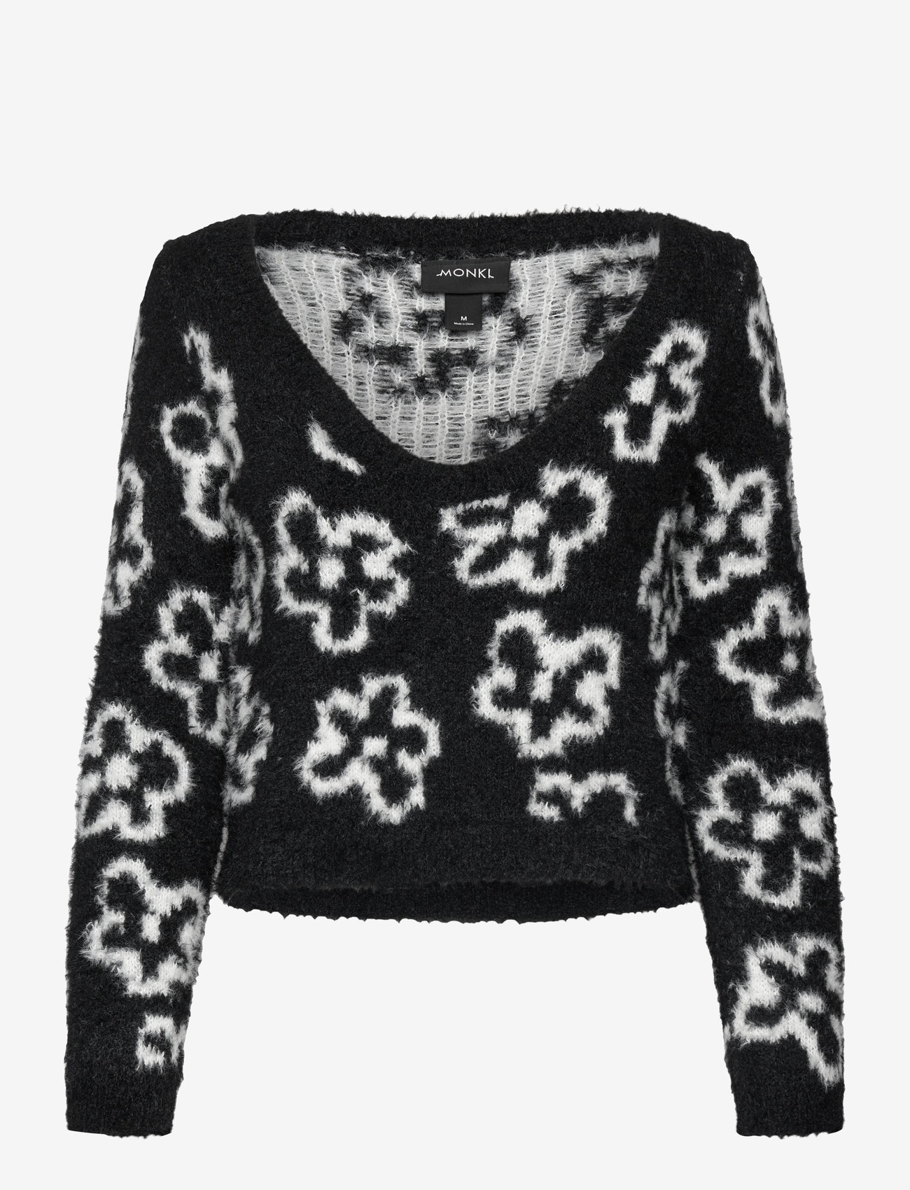 Monki - Fluffy knitted boat neck sweater - striktrøjer - scribble flowers - 0