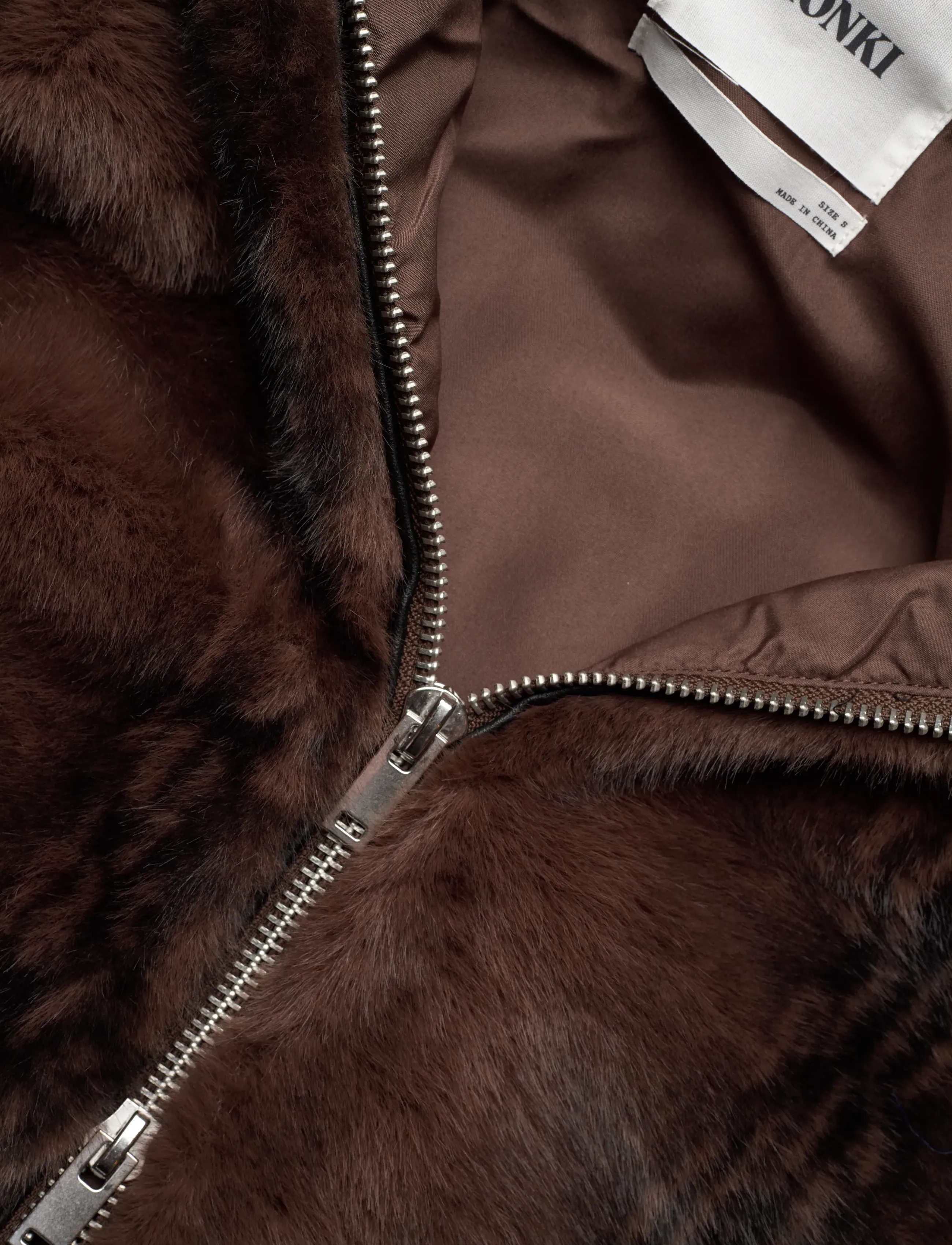 Monki - Faux Fur Hooded Zip Vest - brown dark - 2