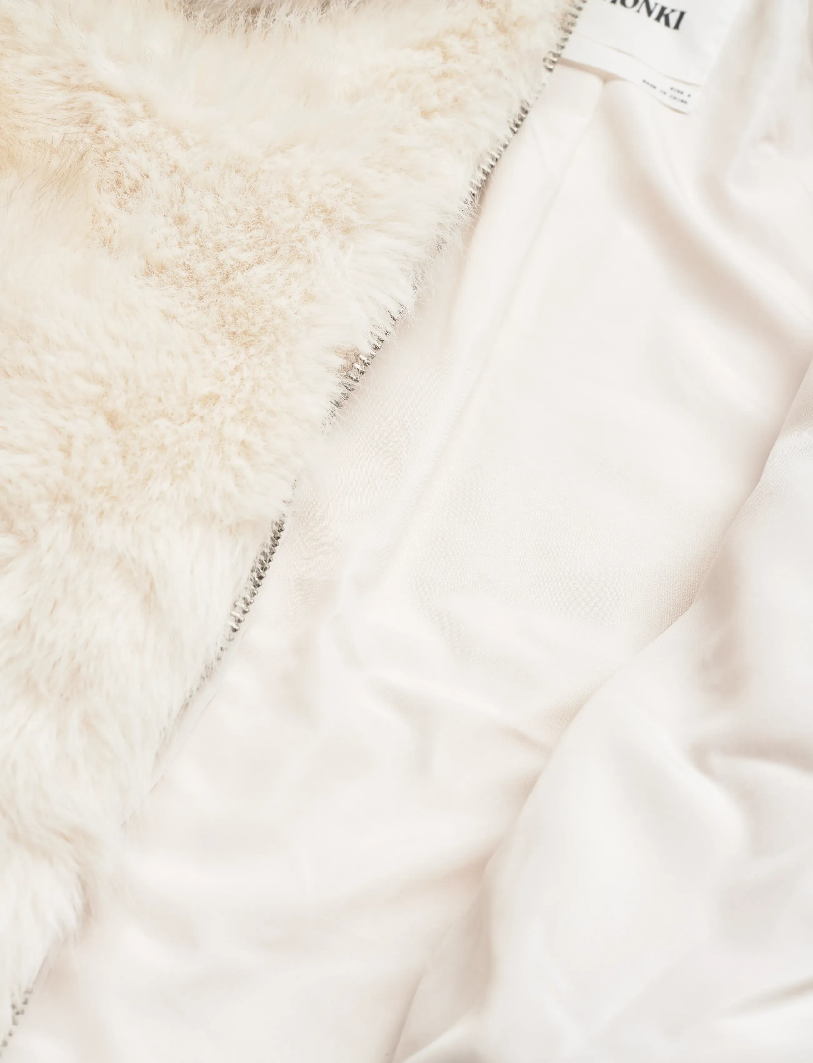 Monki - Chunky zip faux fur jacket - kunstpelz - white light - 5