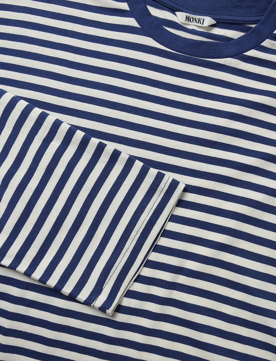 Monki - Long-Sleeved Cotton T-shirt - langärmlige tops - blue dark - 2