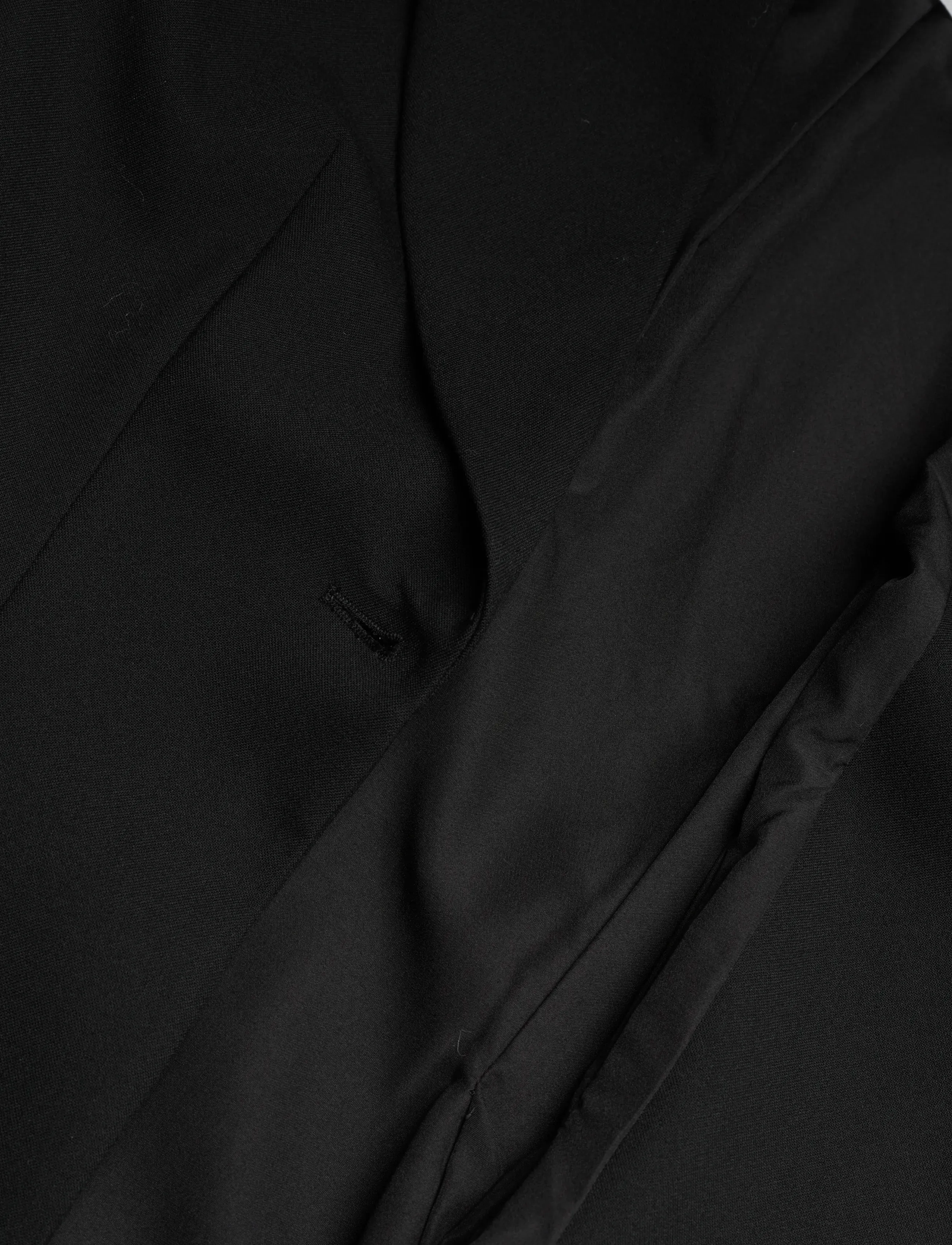 Monki - Fitted Single-Breasted Blazer - enkelknäppta kavajer - black dark - 4