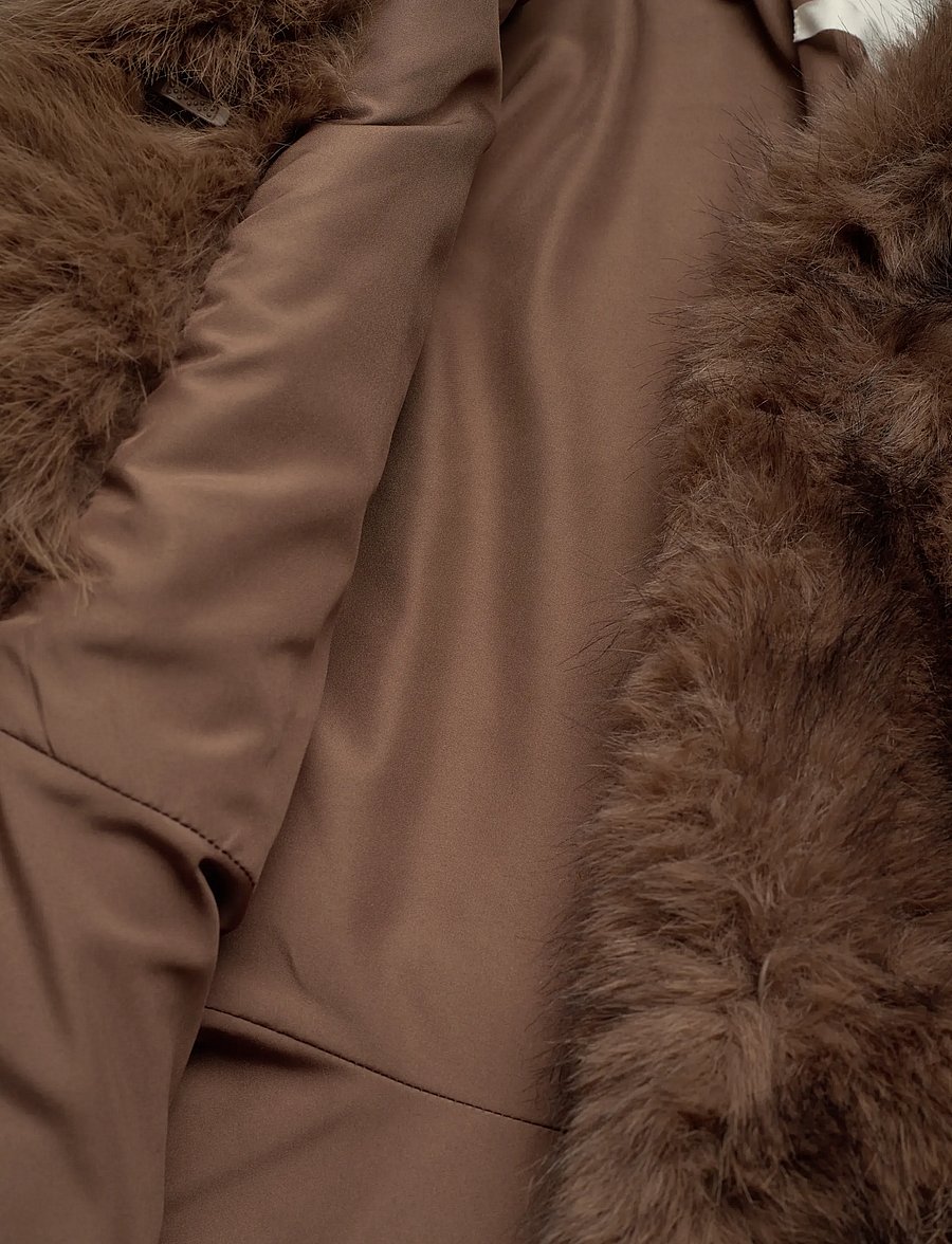 Monki - Faux Fur Peplum Jacket - kunstpelz - brown dark - 4
