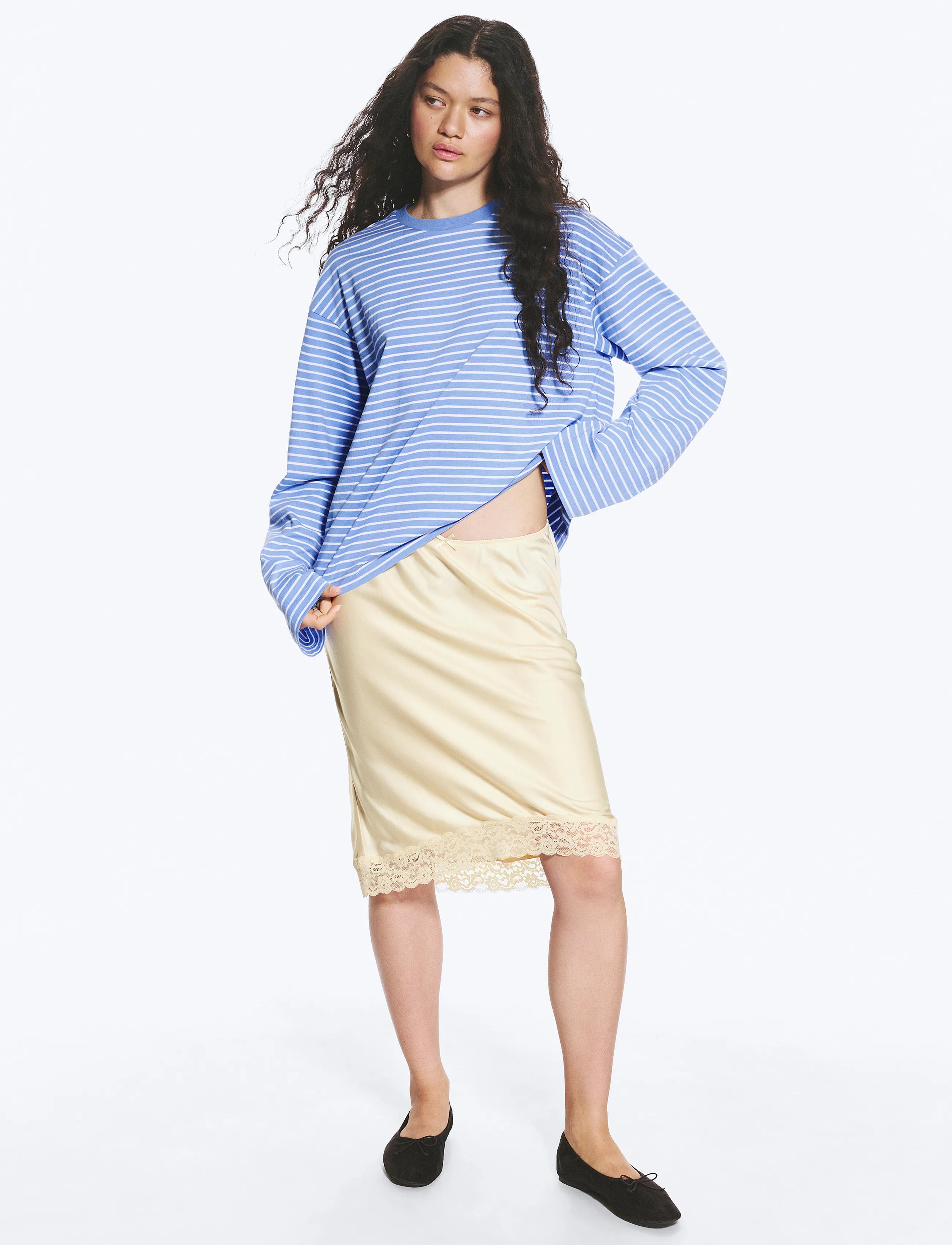 Monki Satin Lace Mid Skirt, M, Röcke, Beige - Knee-length & Midi Frauen