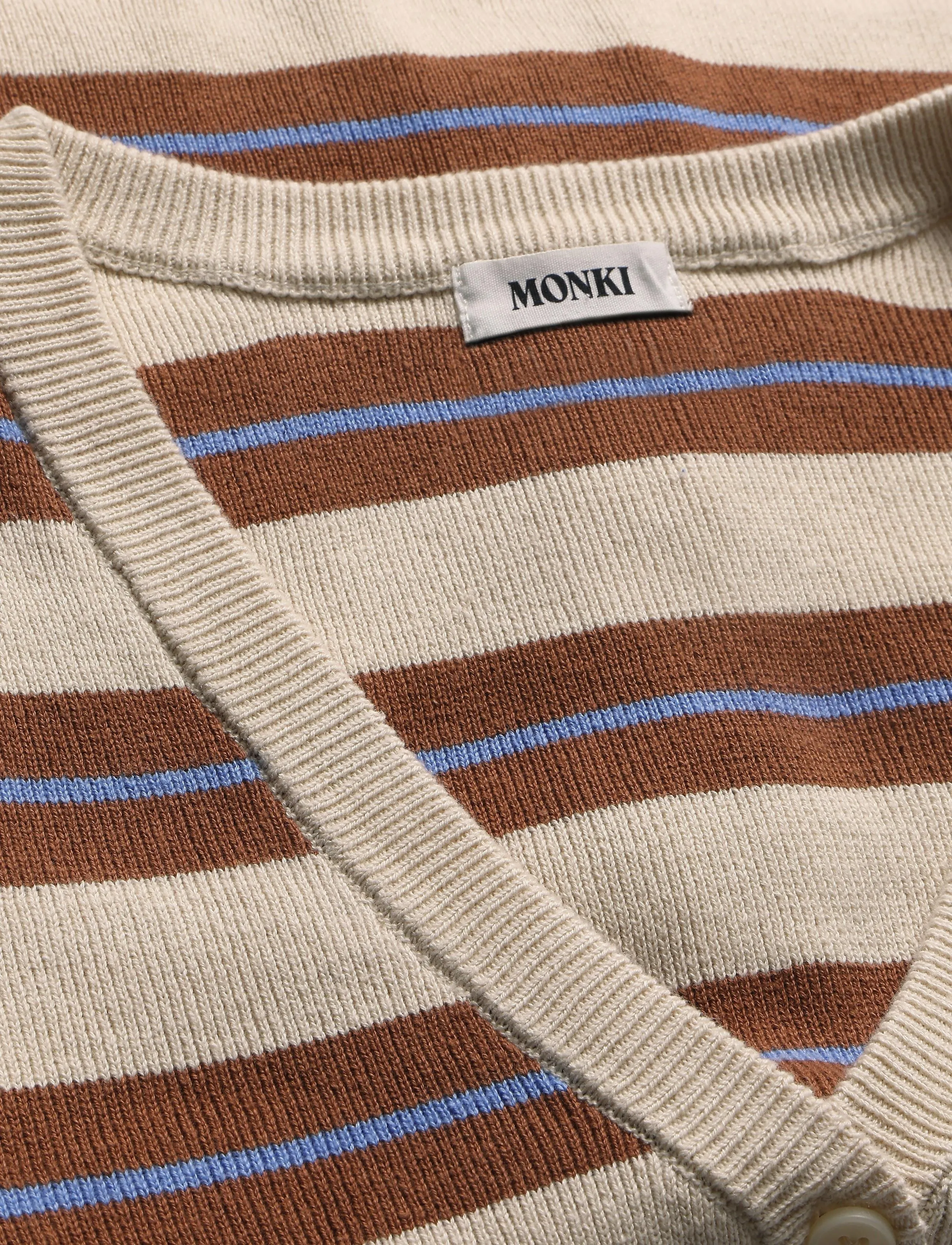Monki - Cropped Knitted V-neck Cardigan - lühikesed topid - brown medium dusty - 2