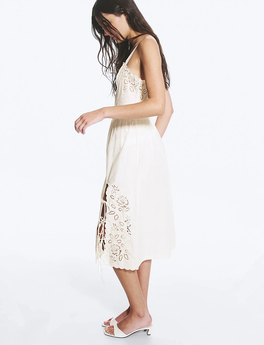 Monki - Broderi anglais dress - kesämekot - white light - 4