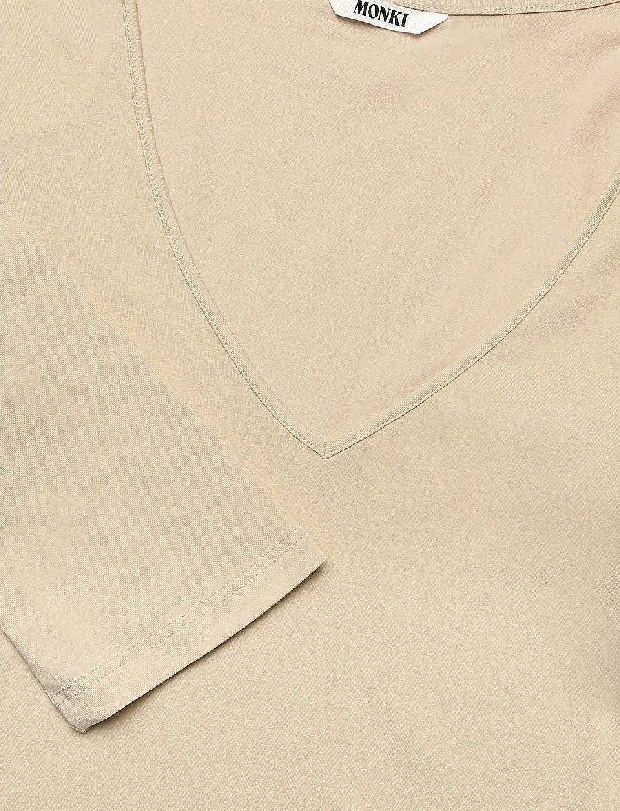 Monki - V-Neck Longsleeve - långärmade toppar - beige dusty light - 2