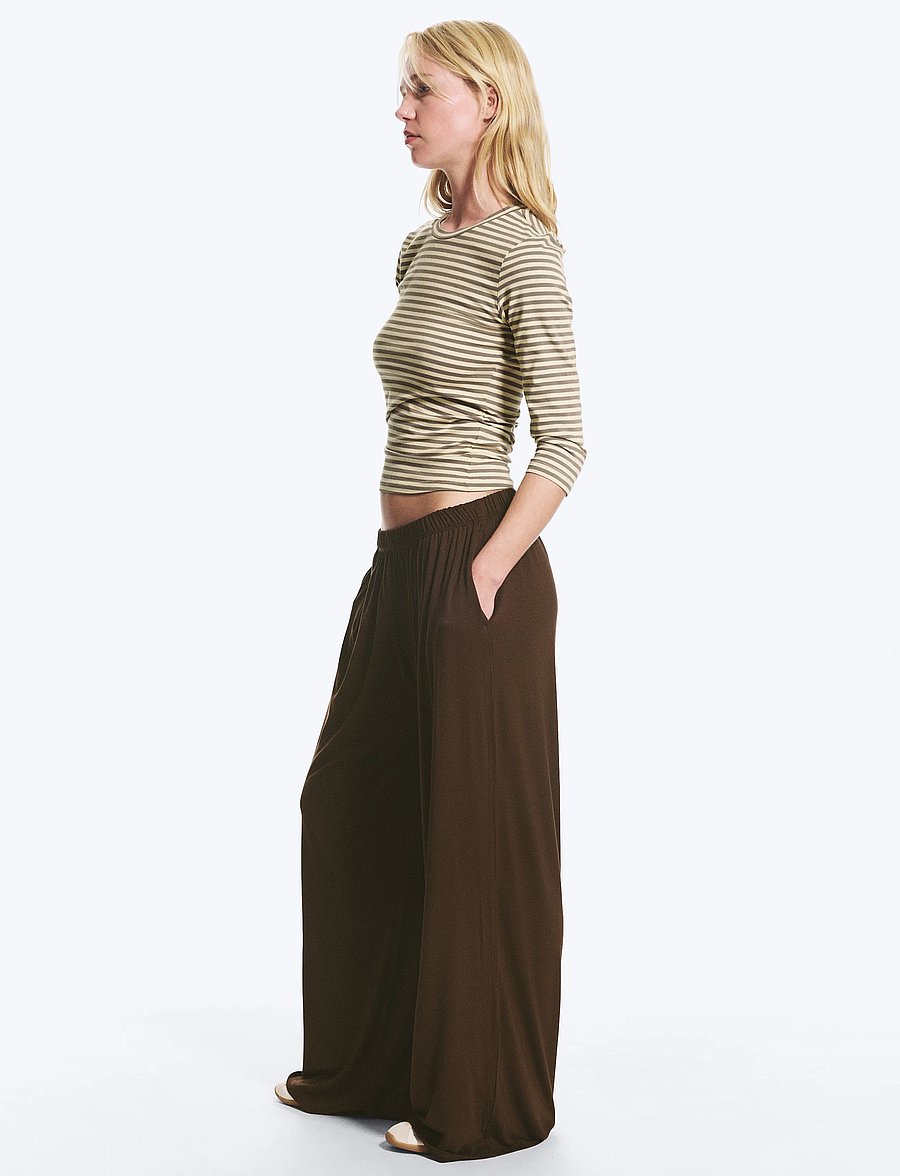 Monki - Rlxd Viscose Trousers - hosen mit weitem bein - brown dark - 4