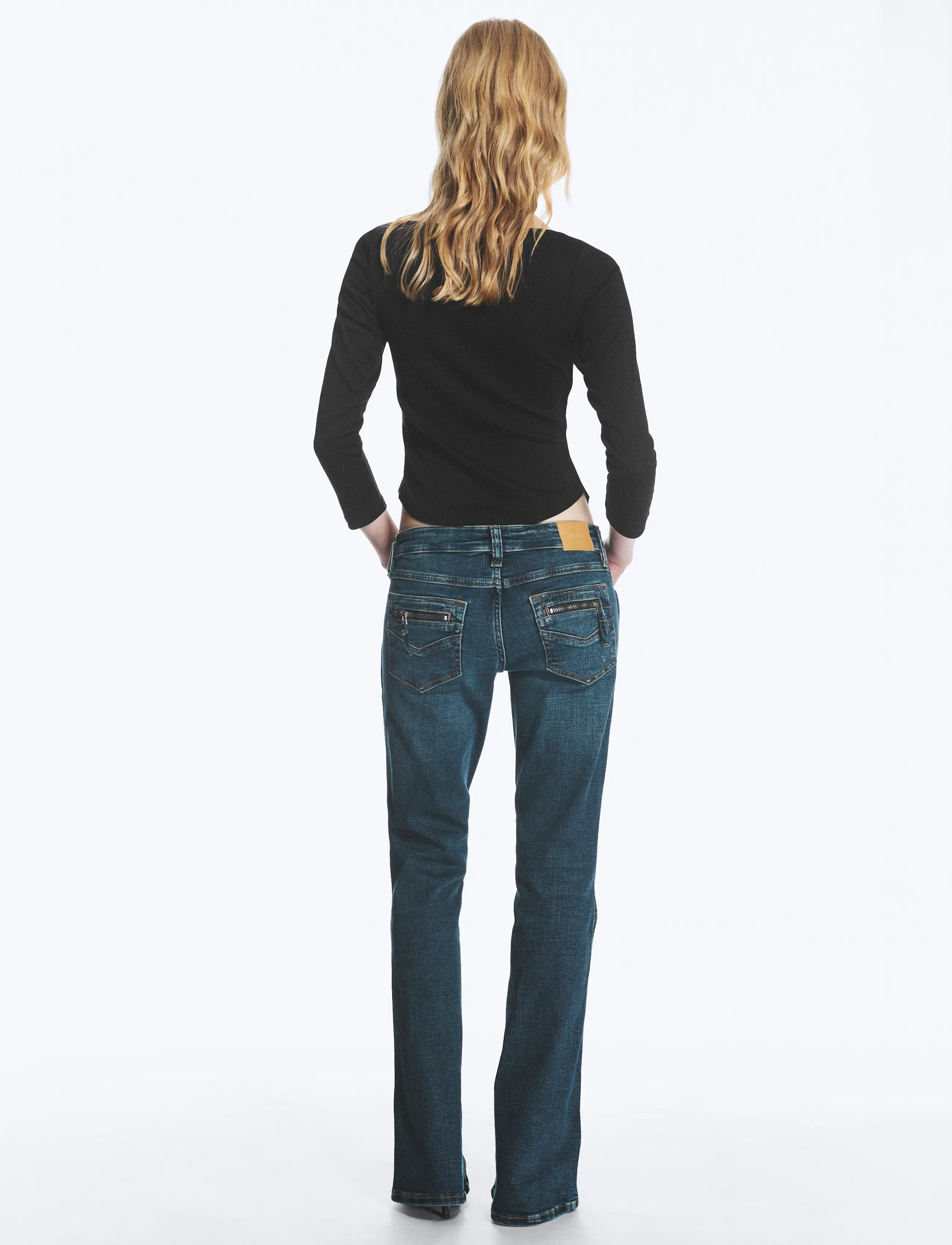 Monki - Low Waisted Zip Jeans - schlaghosen - denim blue dark - 5