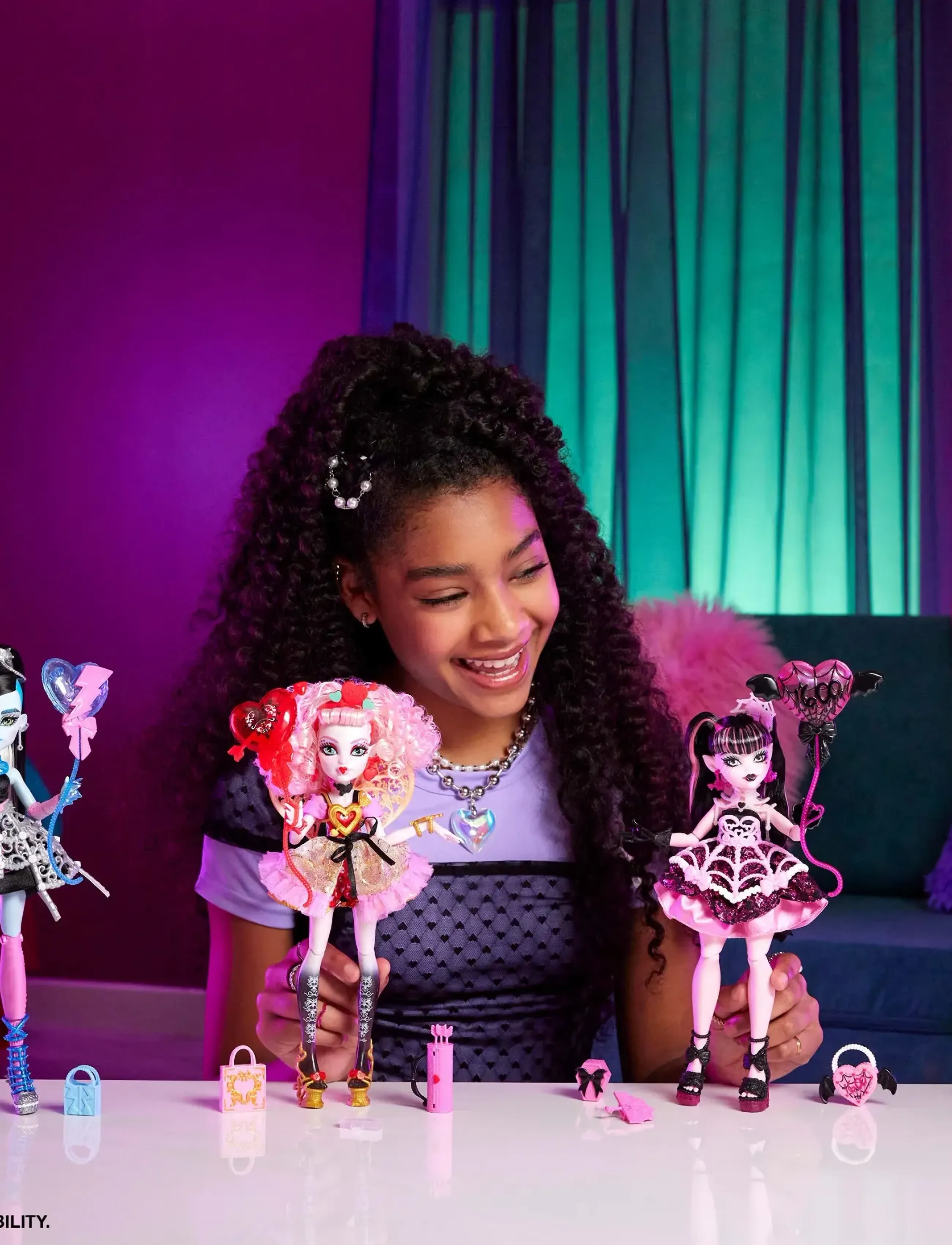 Monster High Scary Sweet Birthday Cupid Asteria Doll In Party Dress With Balloon & Gift, Børn, Dolls, Multi/mønstret, Str: ONE SIZE