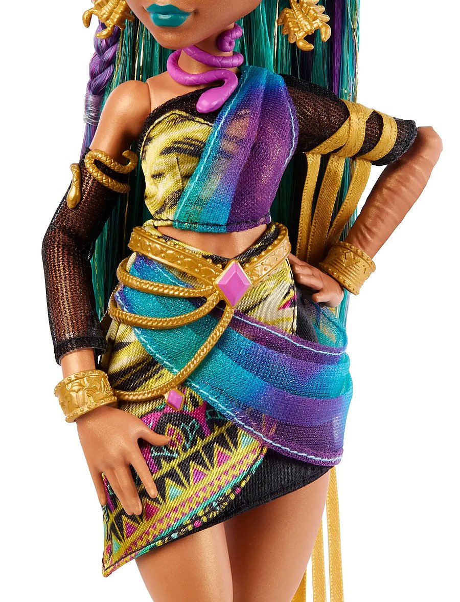 Monster High - Nefera De Nile Doll with Pet Scarab Lavish and 7 Accessories like Purse and Snacks - puppen - multi color - 4