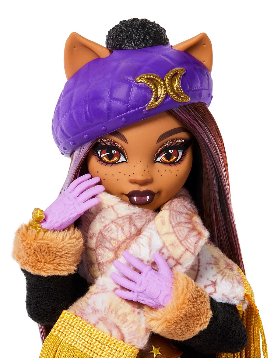 Monster High - Skulltimate Secrets Cabin Slay-cation Playset, Clawdeen Wolf Doll and Accessories - multicolor - 4