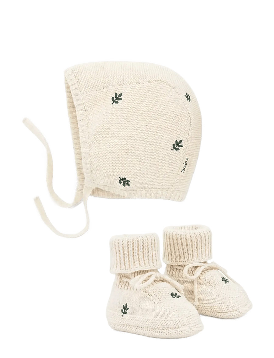 Moonboon - Knitted bonnet and booties giftbox - geschenkideen - leaf - 1