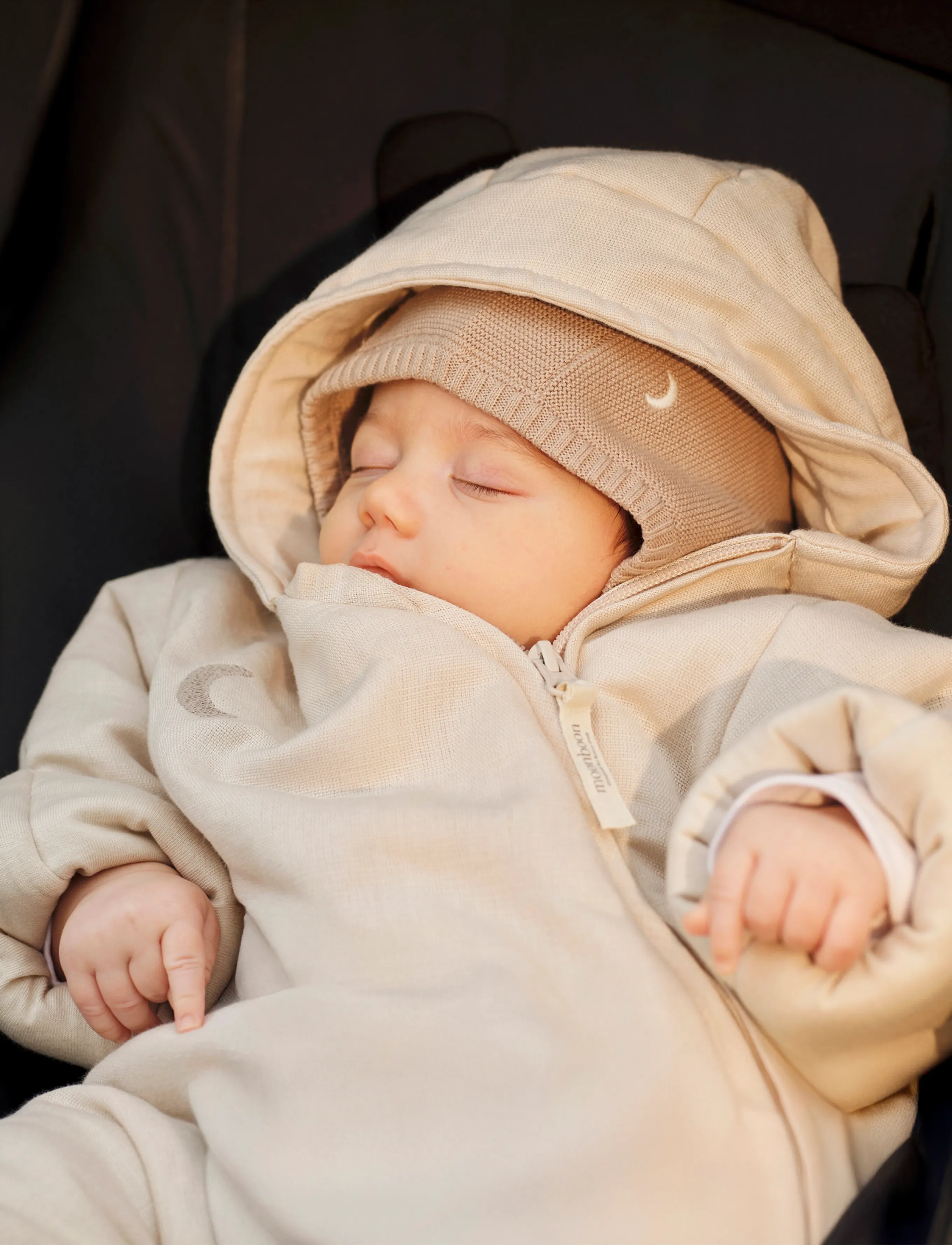 Moonboon Knitted Bonnet And Booties Giftbox, 0-3M(56/62 cm), Beige - Baby Geschenk-Sets, Kinder