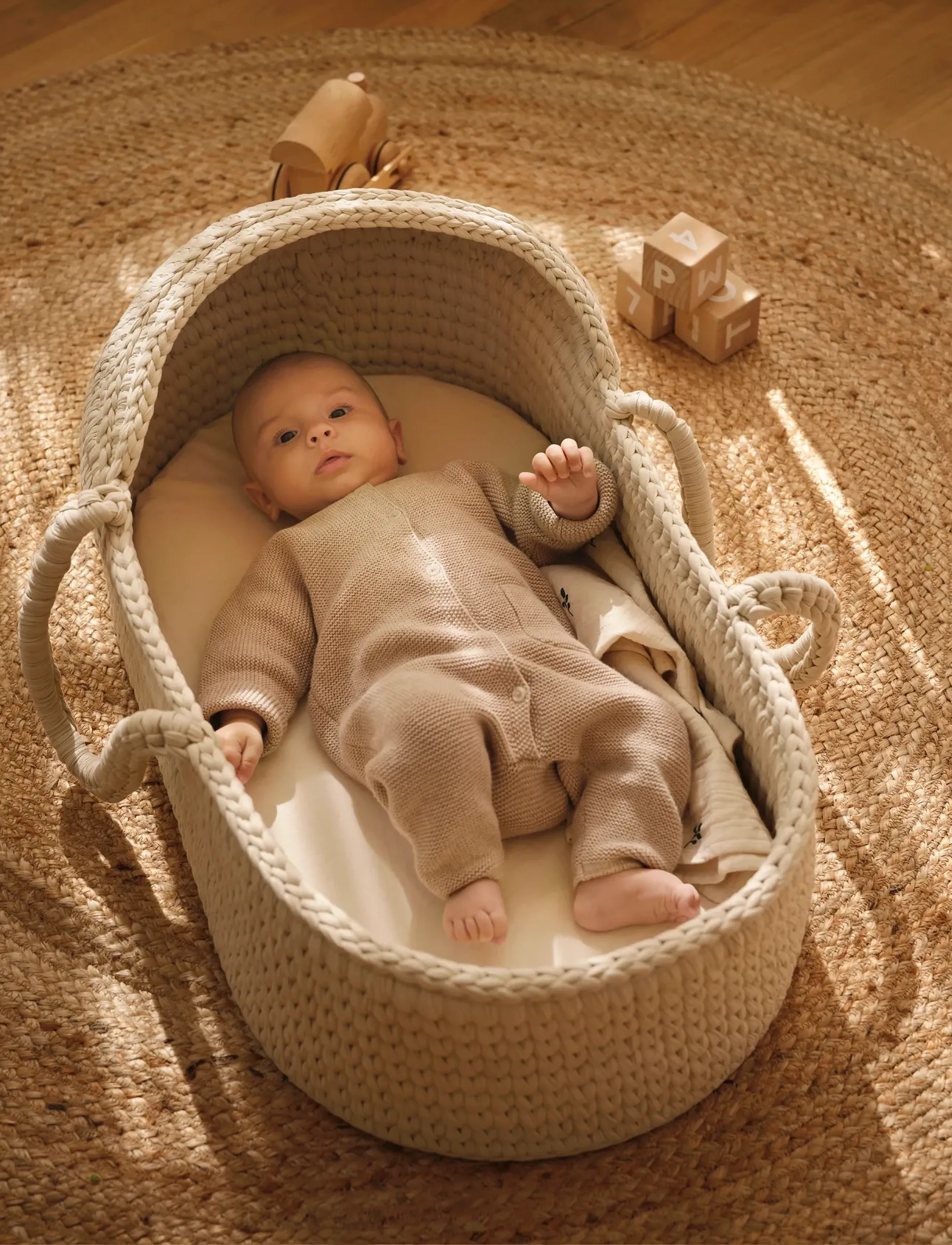 Moonboon - Crocheted Moses Basket and Stand (bundle) - moseskörbe - nature - 5