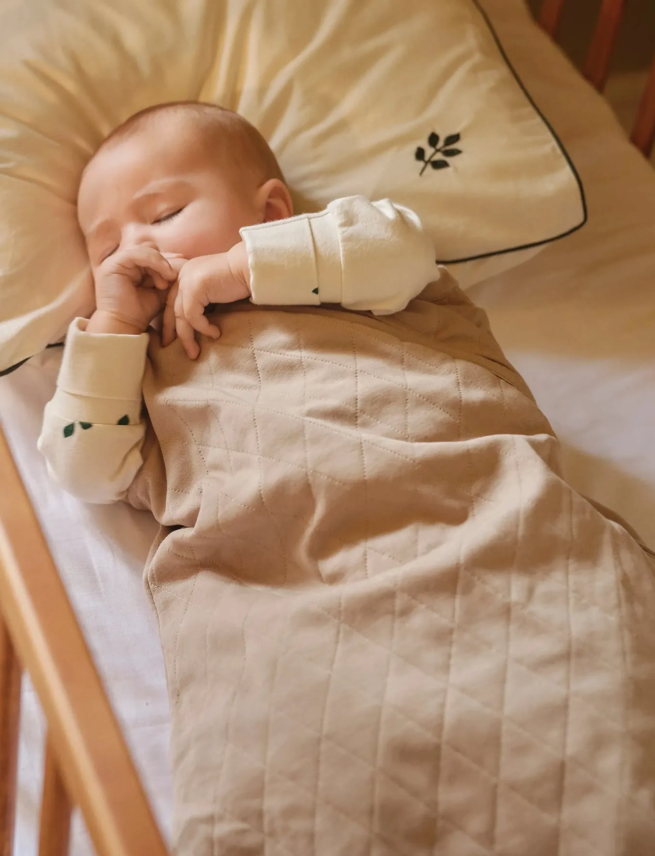 Moonboon Weighted Sleeping Bag, 9-12KG, Baby Sleep, Beige - Bags, Kinder