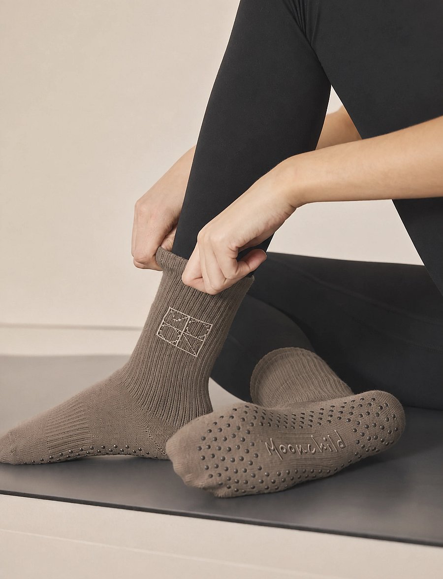 Moonchild Yoga Wear - Moonchild Pilates Socks - yogastrumpor - storm - 0