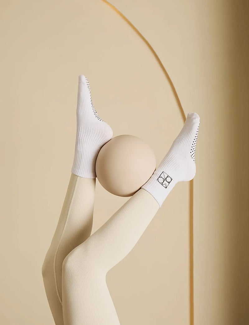 Moonchild Yoga Wear - Moonchild Pilates Ball - trainingsmatten & zubehör - sand - 0