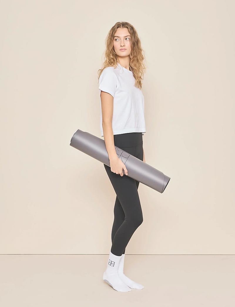 Moonchild Yoga Wear - Crescent Moon Yoga Mat - træningsmåtter & tilbehør - moon stone - 1