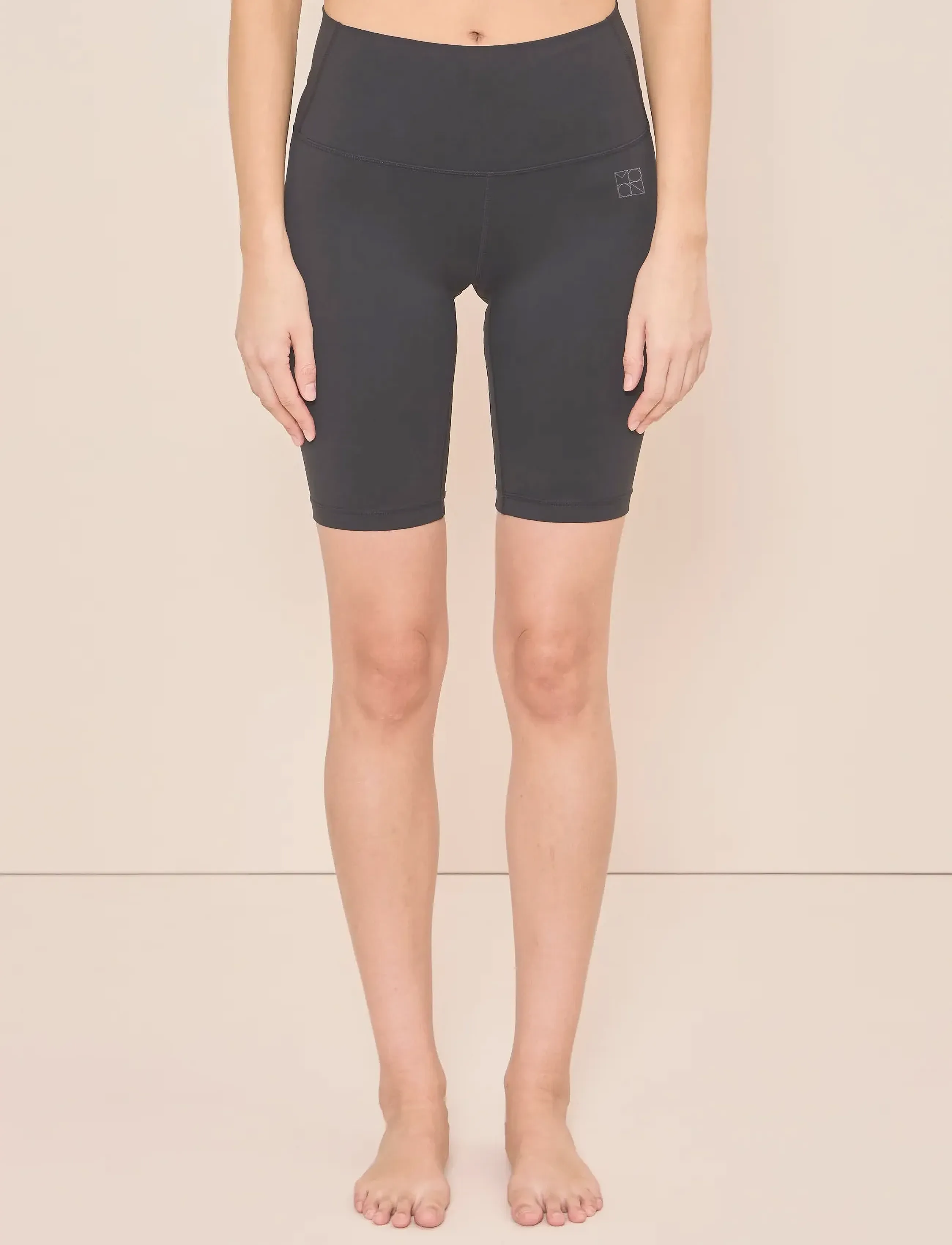 Moonchild Yoga Wear - Lunar Studio Shorts 8" - training korte broek - black iris - 4