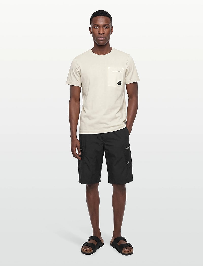 Moose Knuckles - TOPFLIGHT CARGO SHORT - cargo shorts - black - 0
