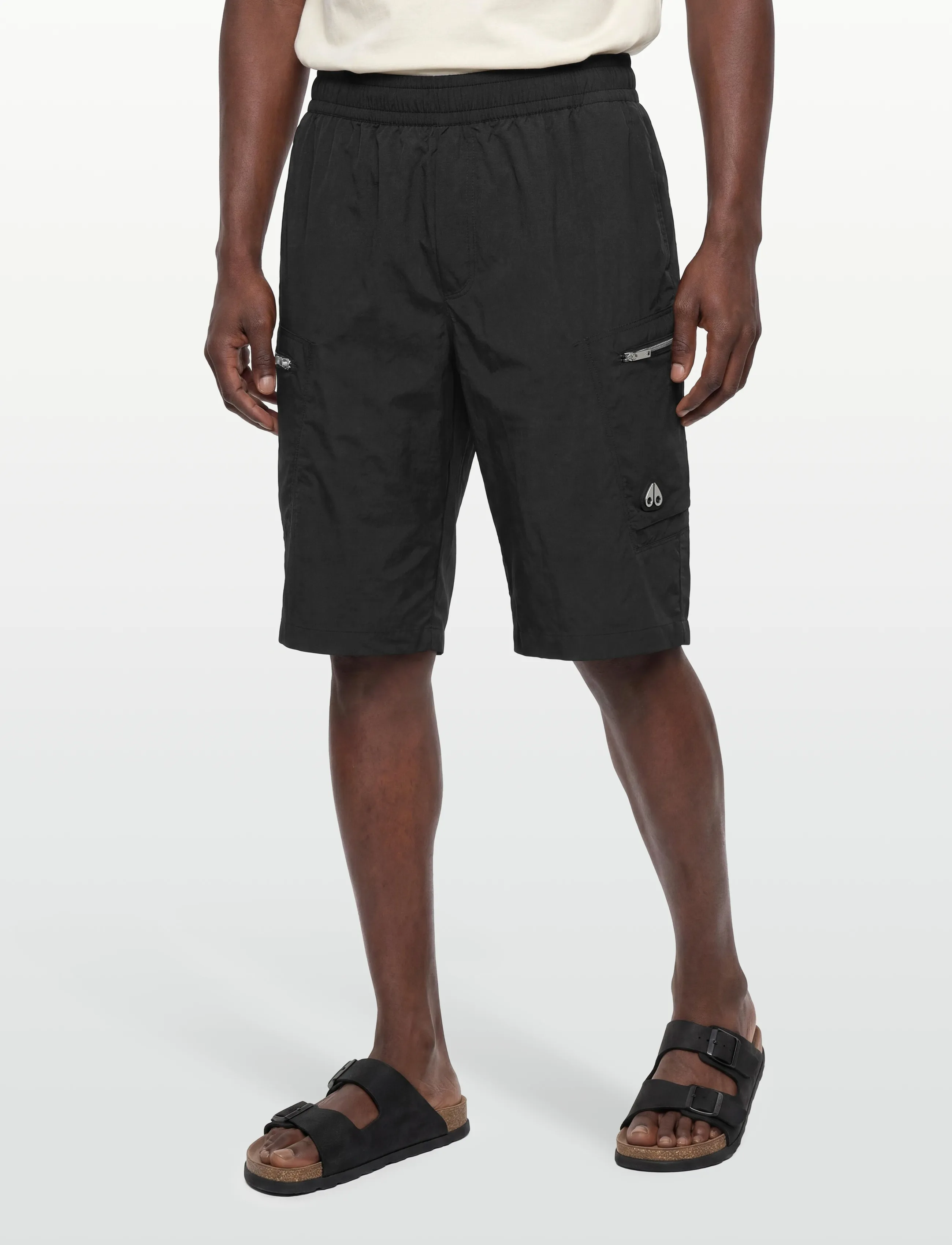Moose Knuckles - TOPFLIGHT CARGO SHORT - cargo shorts - black - 3