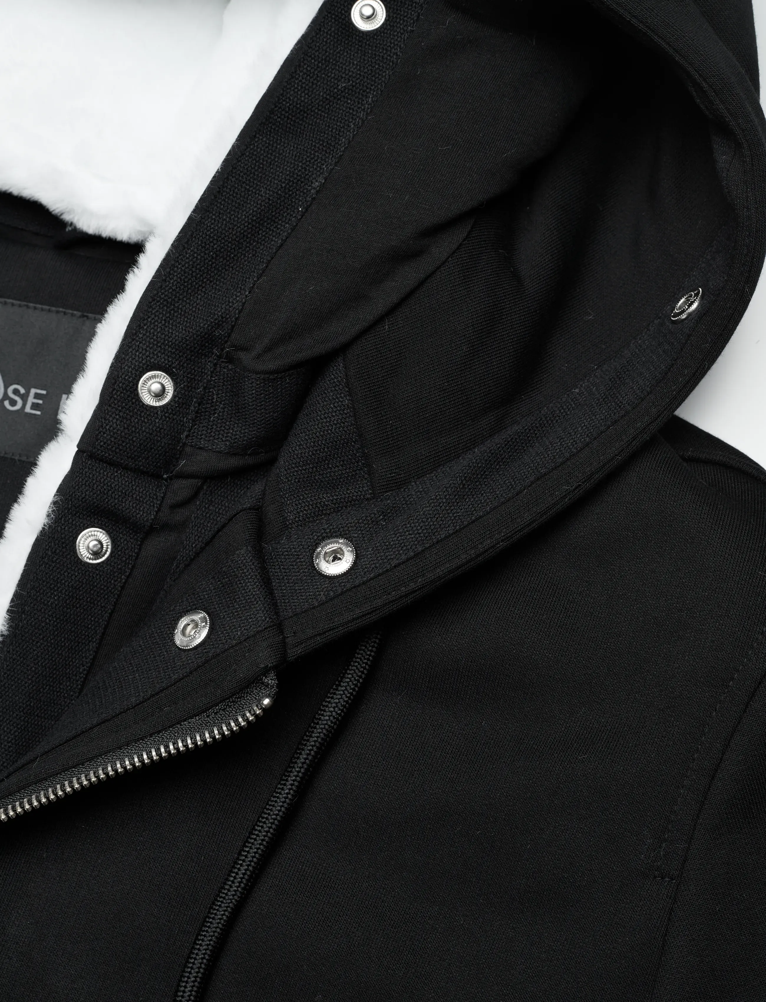Moose Knuckles - CLASSIC BUNNY - kapuzenpullover - black w/white - 4