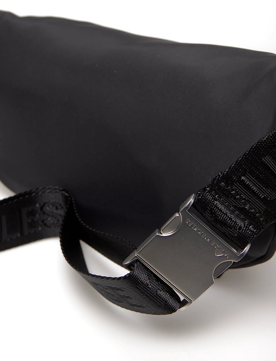 Moose Knuckles - LOGO HIP POUCH - black - 5