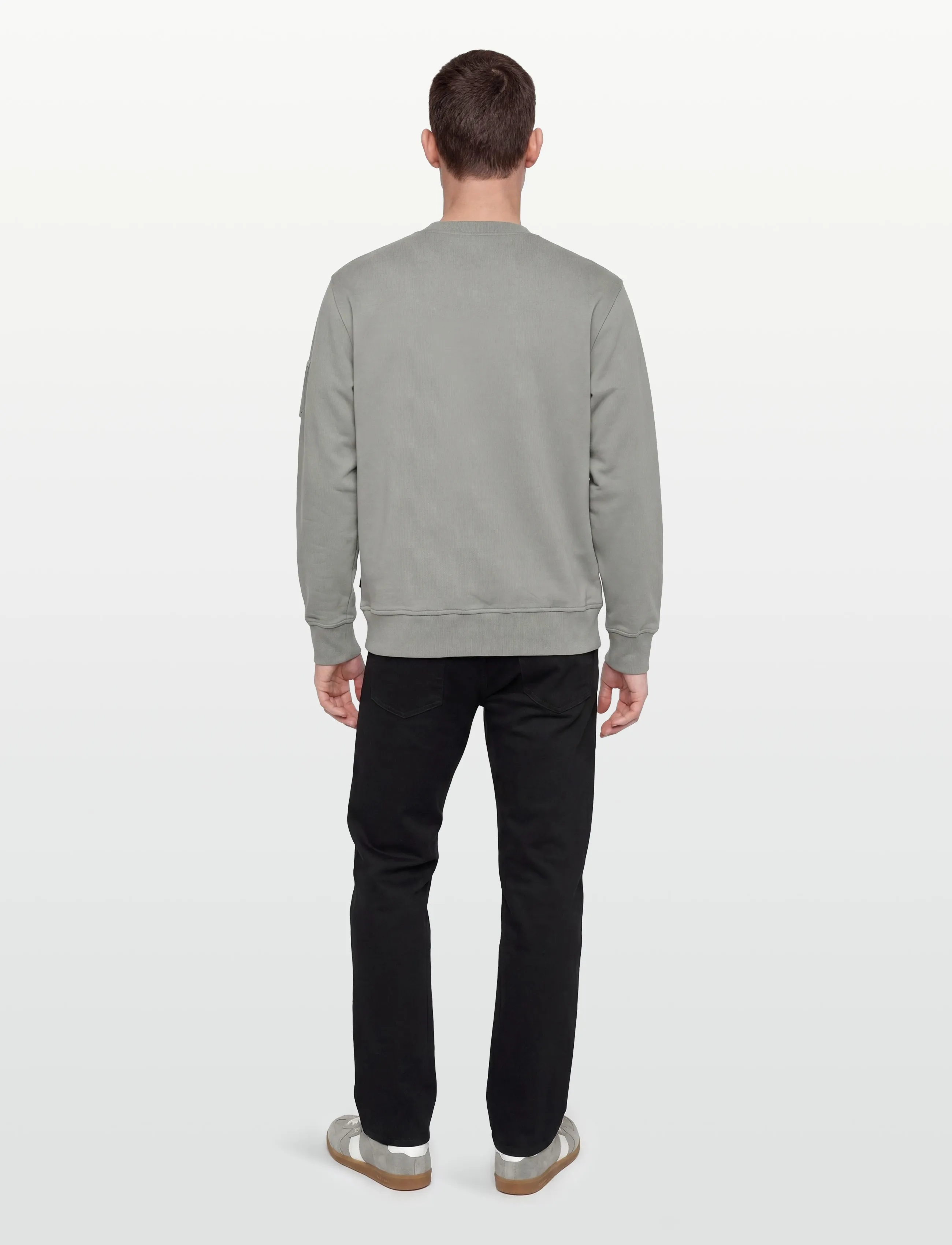 Moose Knuckles - HARTSFIELD CREW - clothing - industry - 4